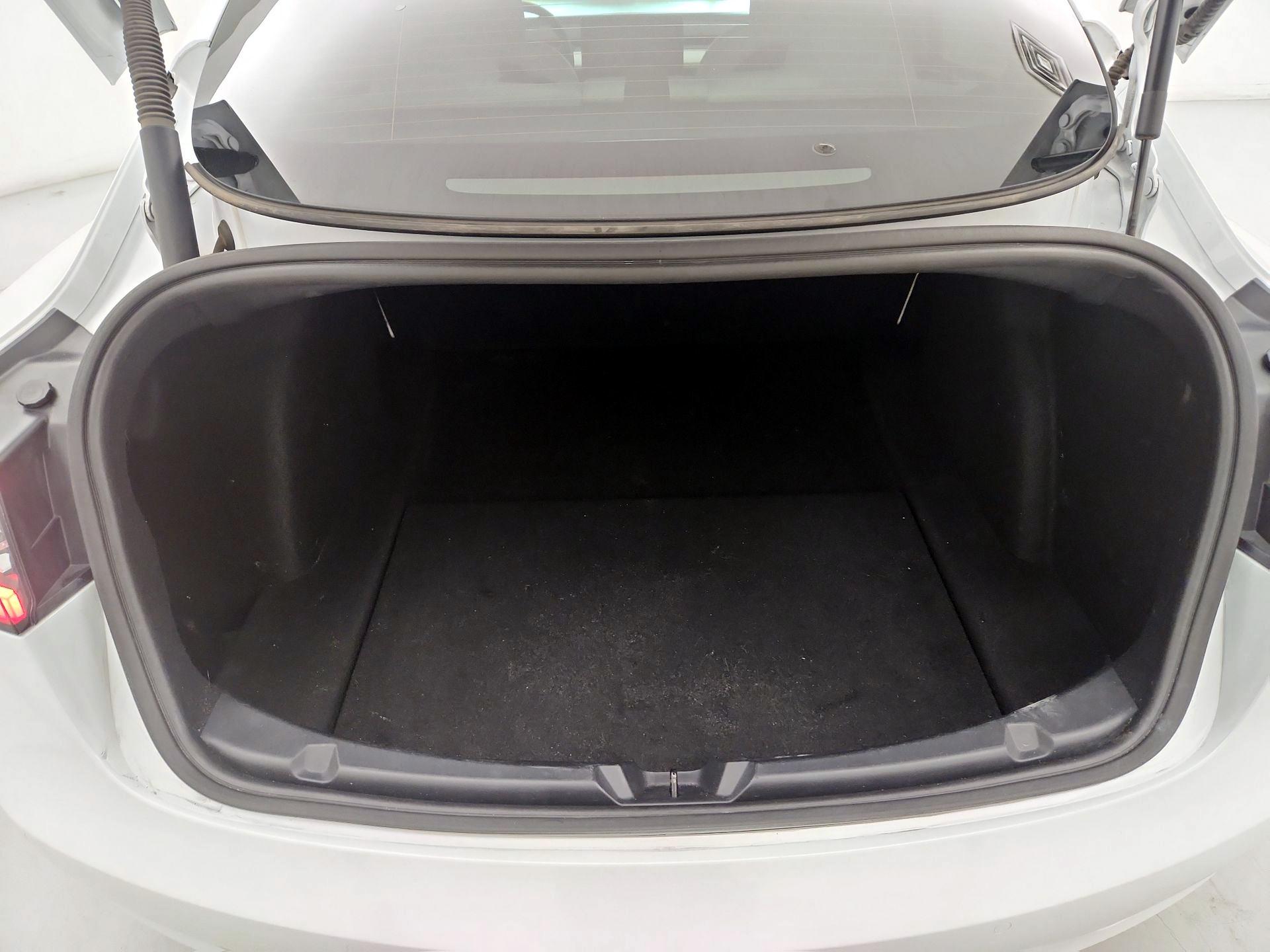 Thumbnail: 2021 Tesla Model 3 - 20