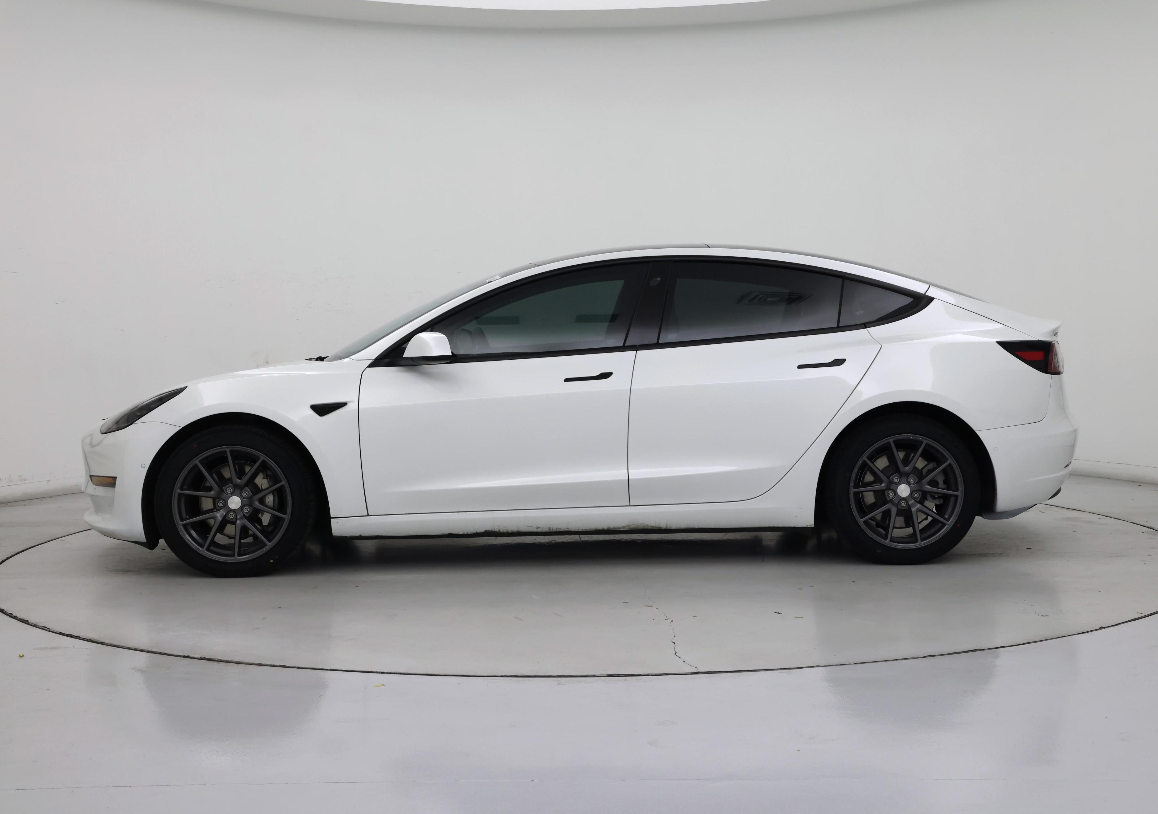 Thumbnail: 2021 Tesla Model 3 - 3