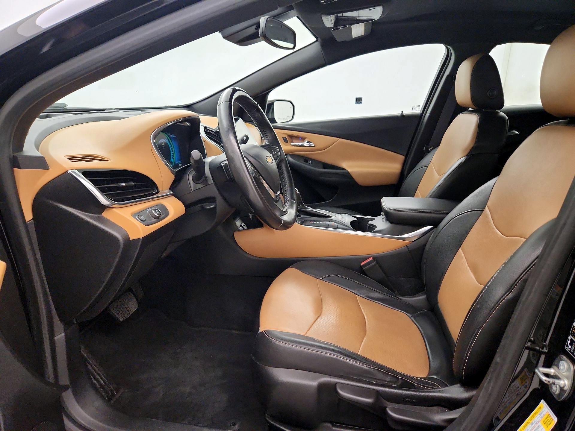 Thumbnail: 2017 Chevrolet Volt - 11