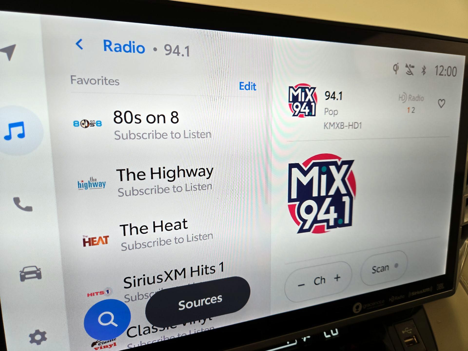 Thumbnail: 2023 Toyota Sequoia - 15