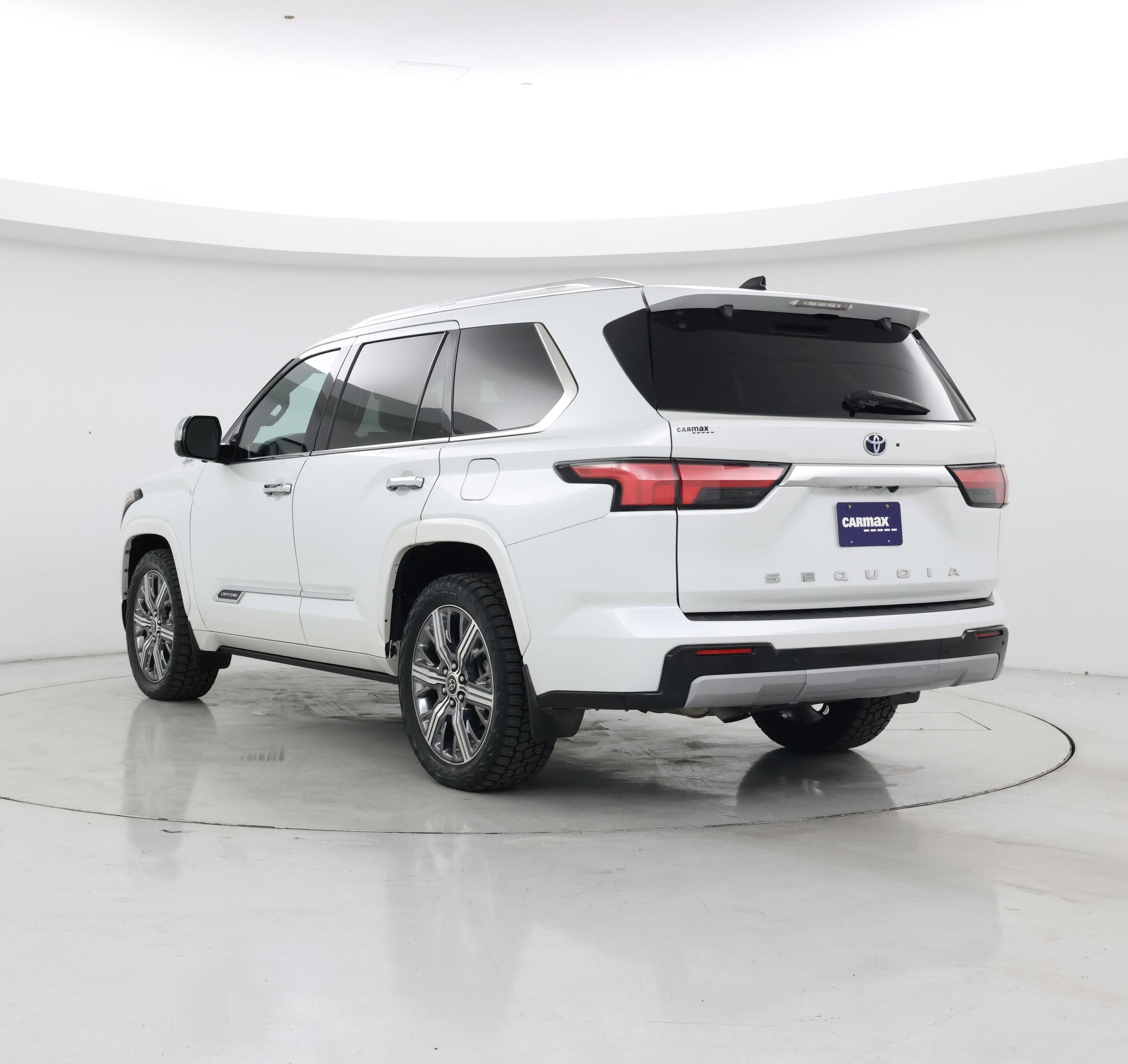 Thumbnail: 2023 Toyota Sequoia - 2