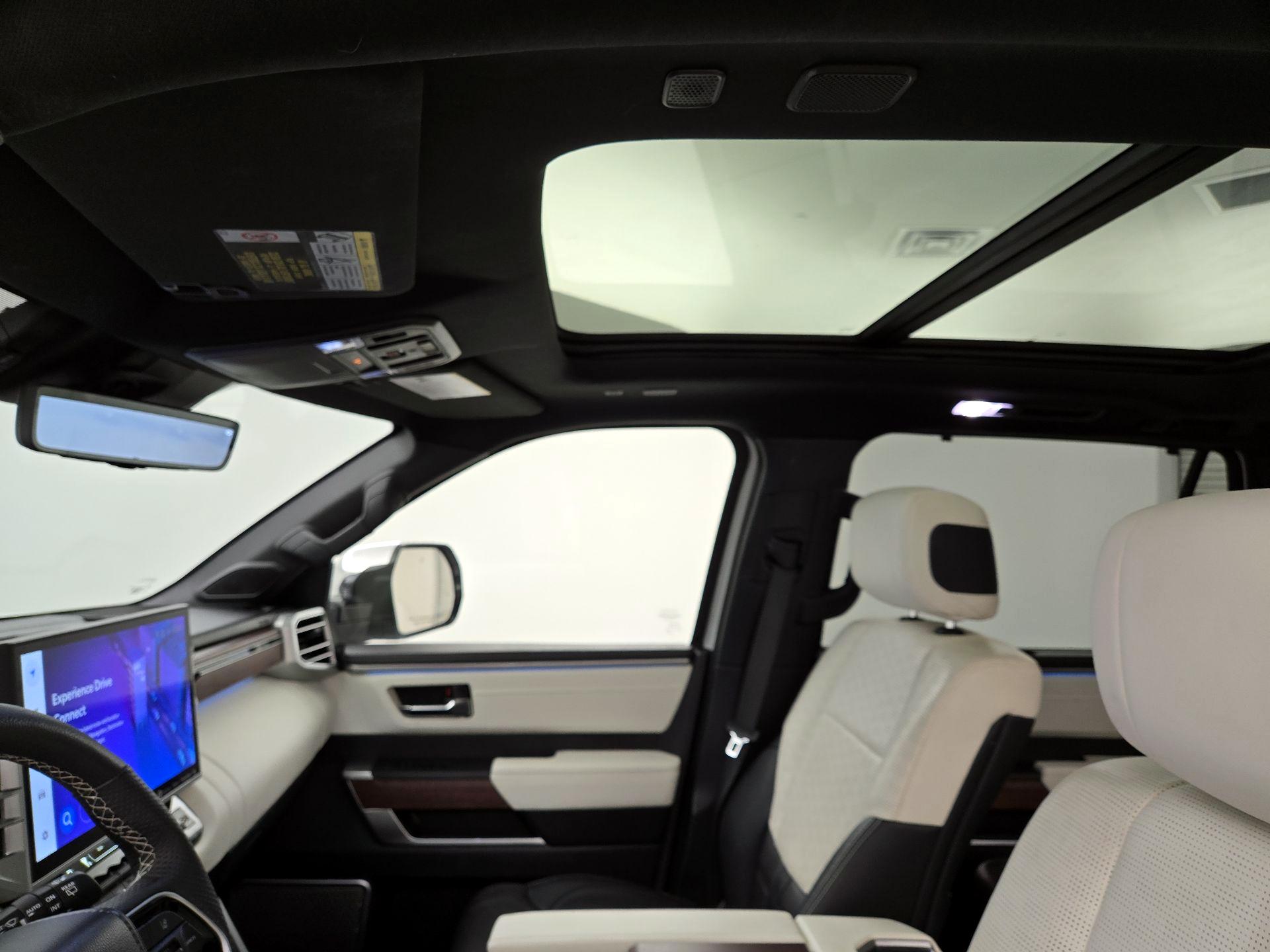 Thumbnail: 2023 Toyota Sequoia - 19