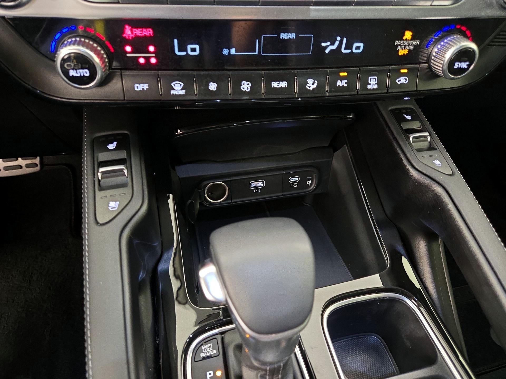 Thumbnail: 2024 Kia Telluride - 17