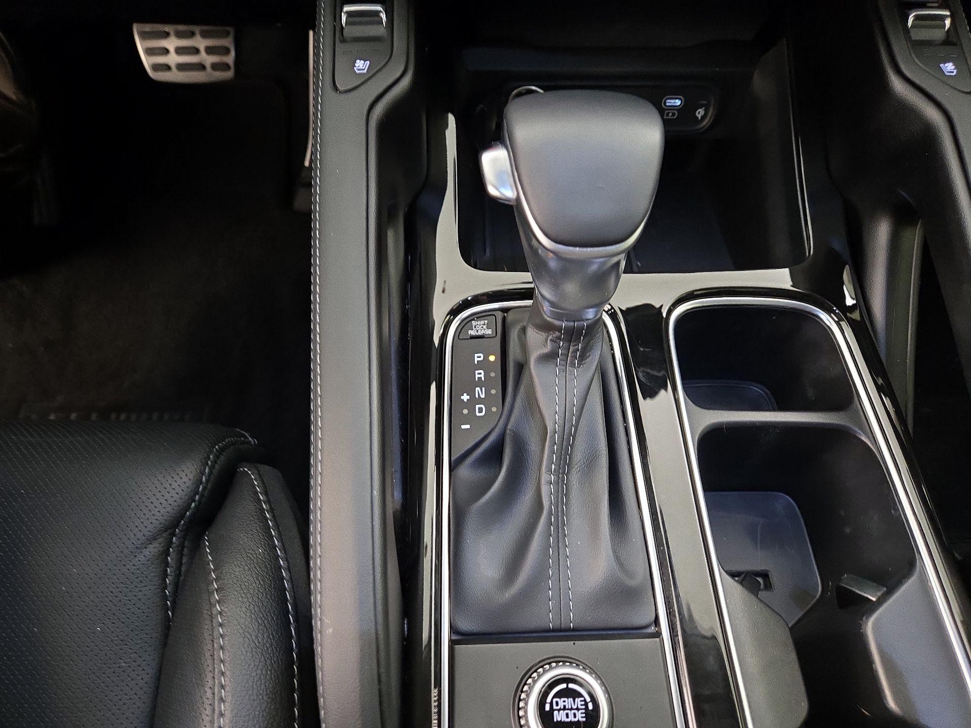 Thumbnail: 2024 Kia Telluride - 18