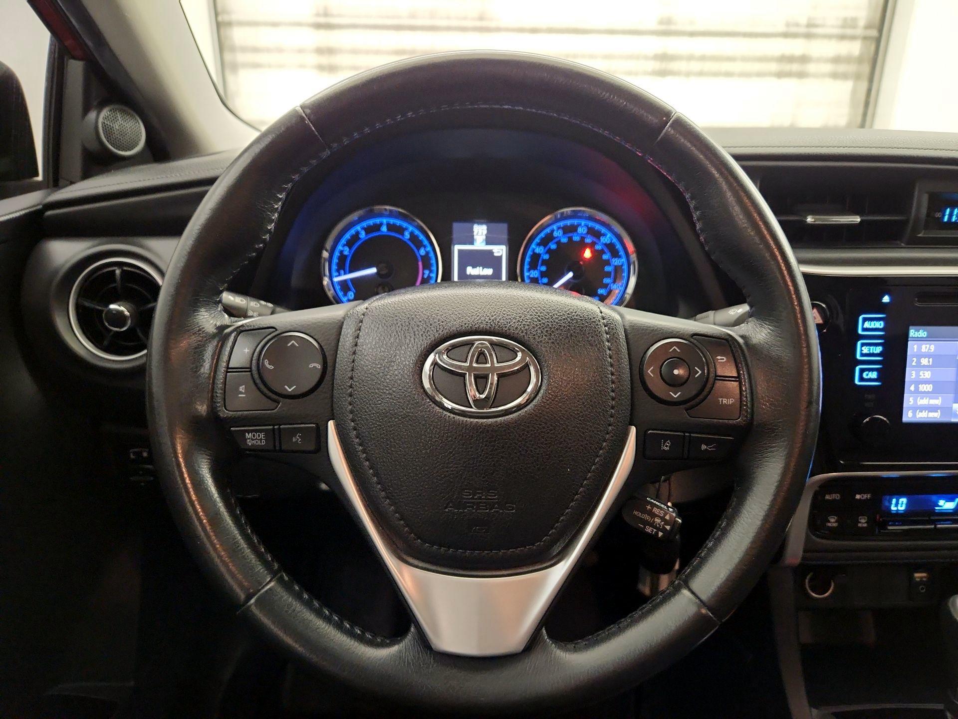 Thumbnail: 2019 Toyota Corolla - 10