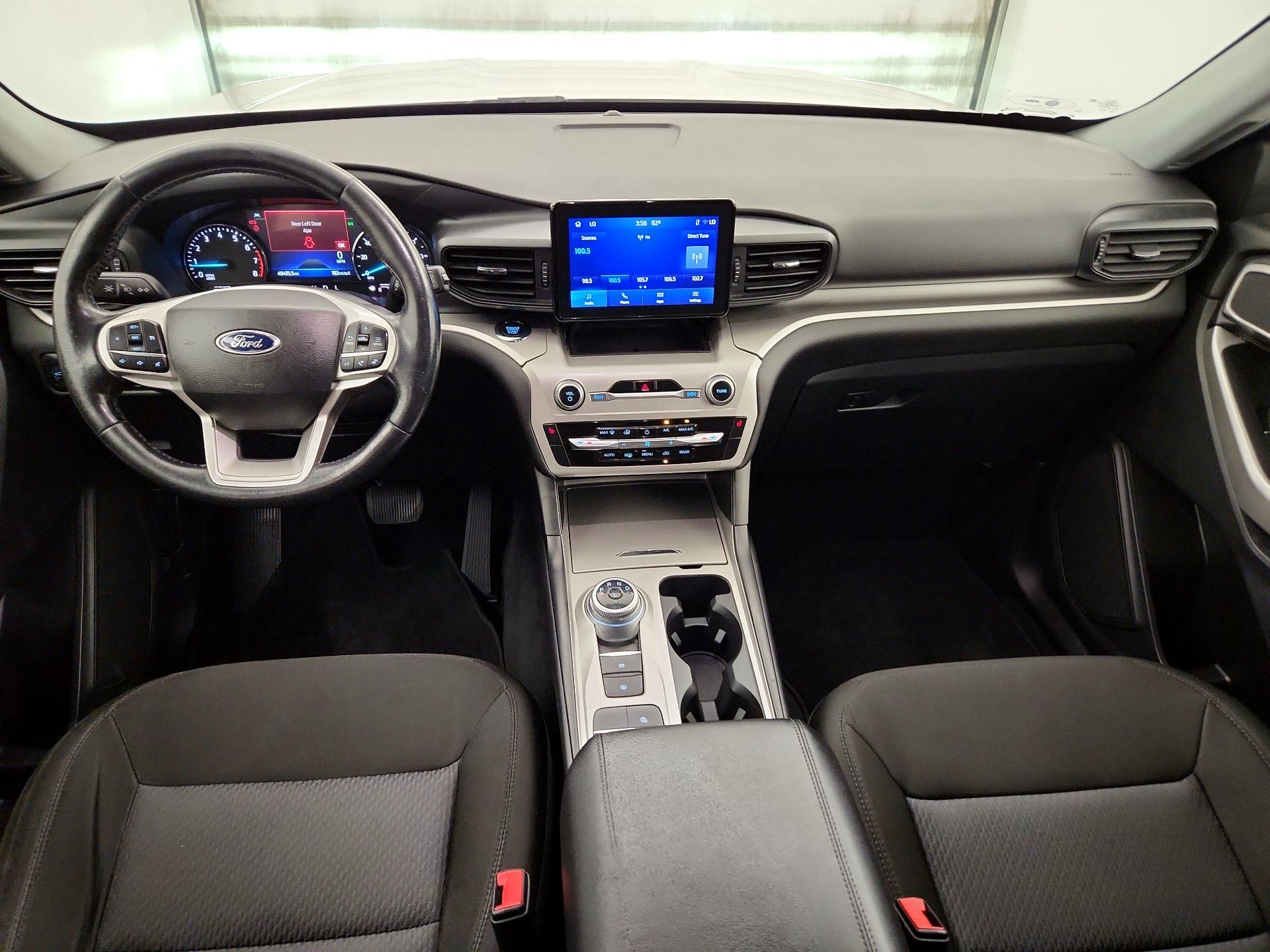 Thumbnail: 2022 Ford Explorer - 9