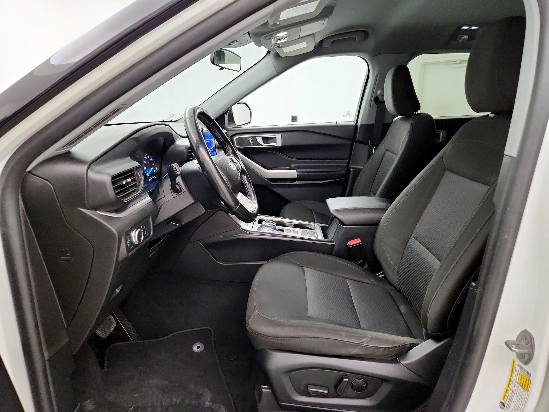 Thumbnail: 2022 Ford Explorer - 11