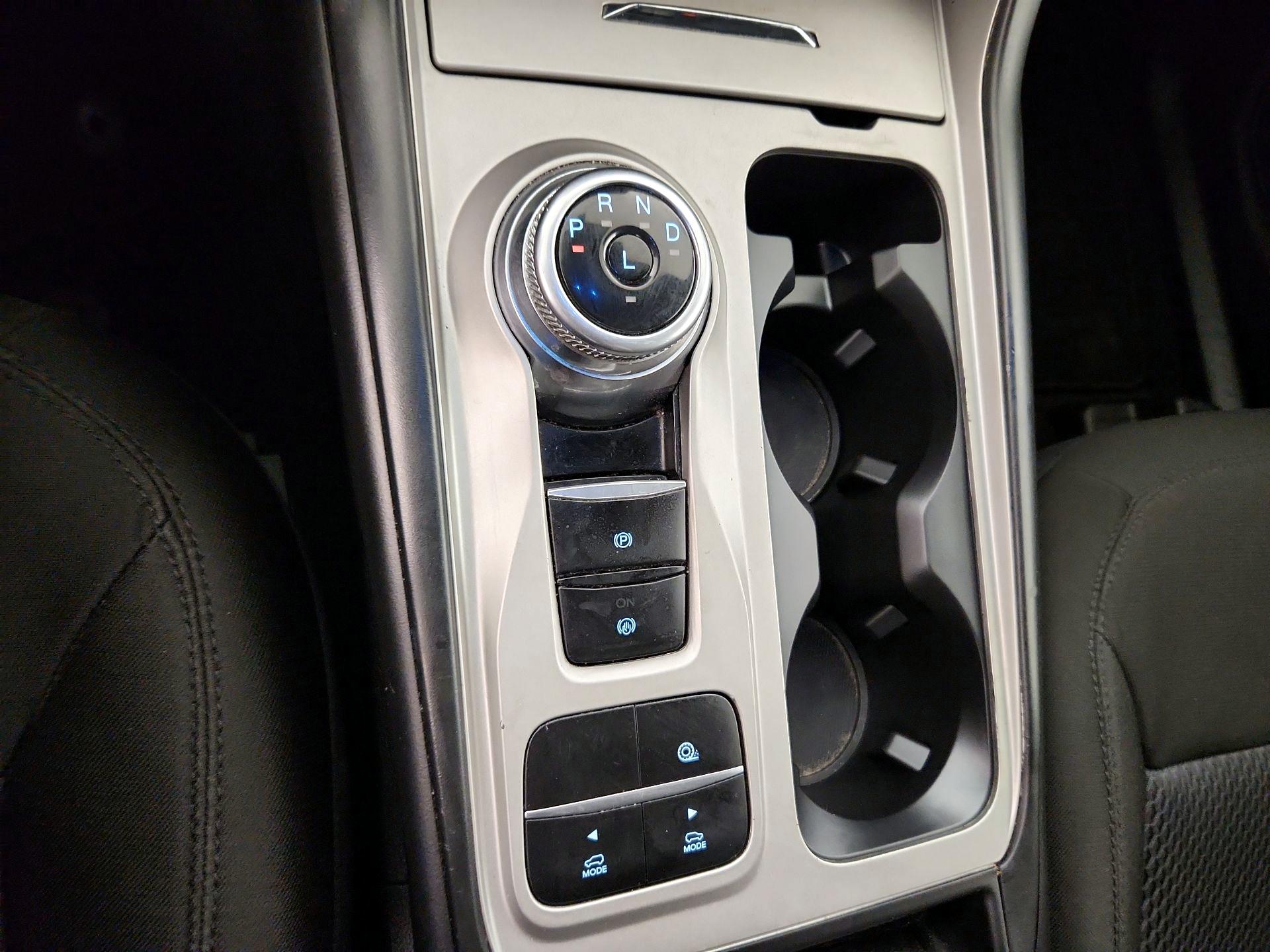 Thumbnail: 2022 Ford Explorer - 17