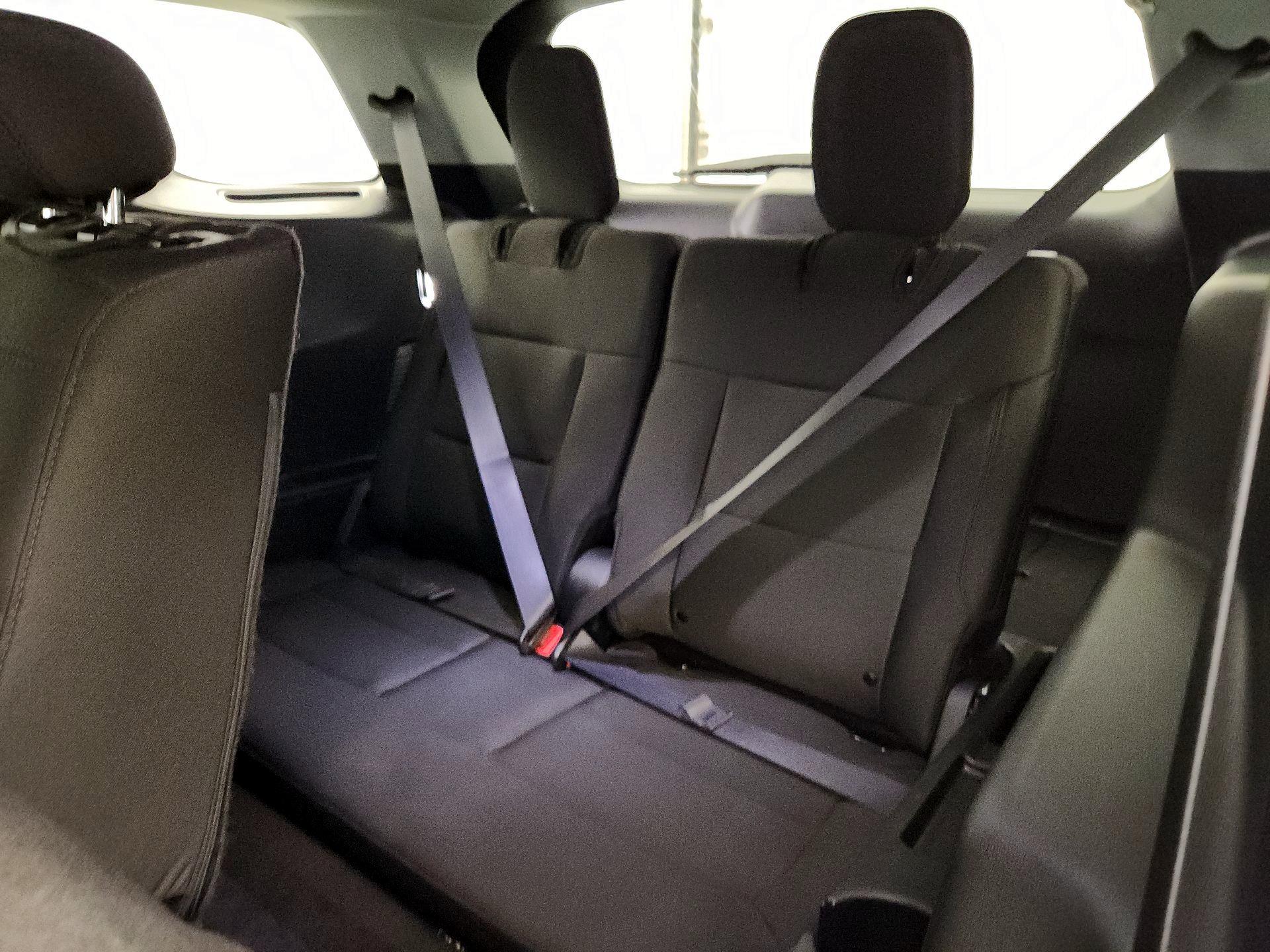 Thumbnail: 2022 Ford Explorer - 20