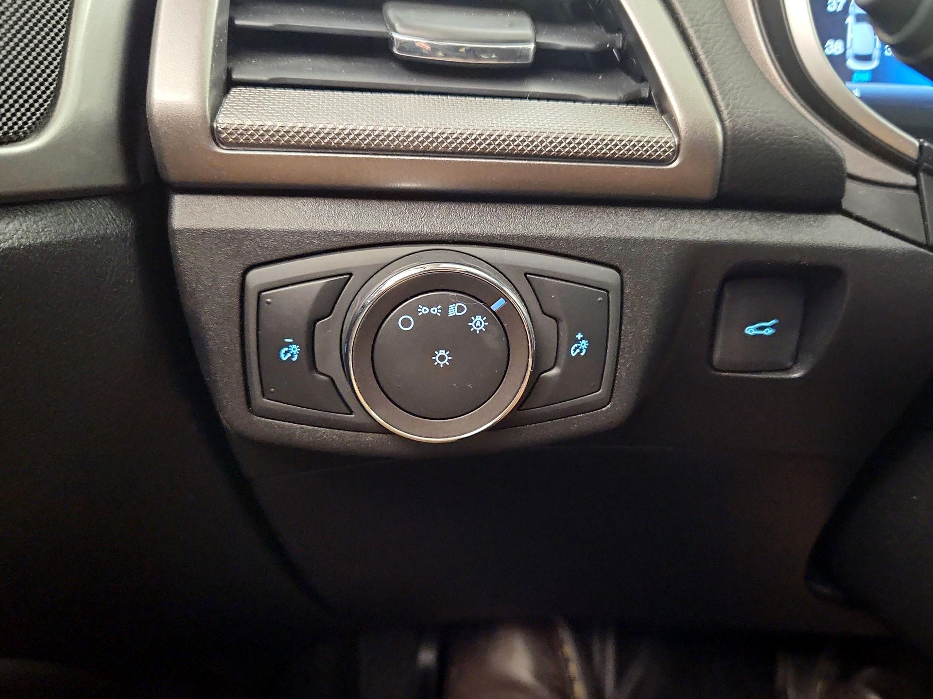 Thumbnail: 2019 Ford Fusion - 13