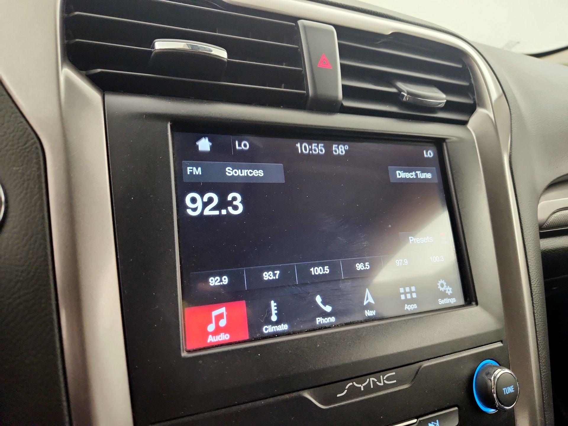 Thumbnail: 2019 Ford Fusion - 15