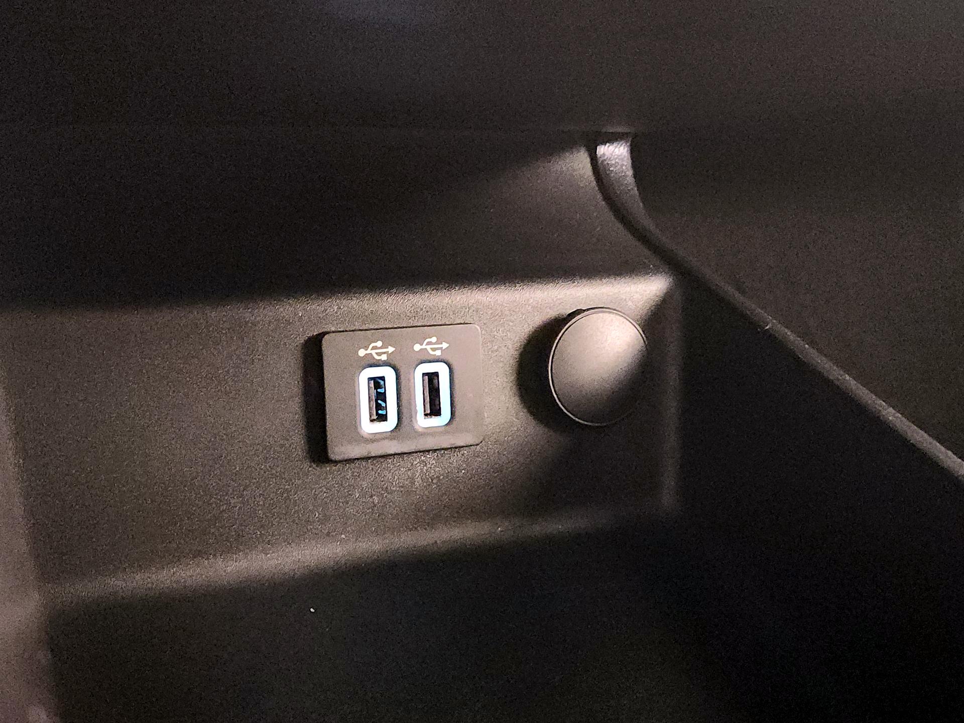 Thumbnail: 2019 Ford Fusion - 18