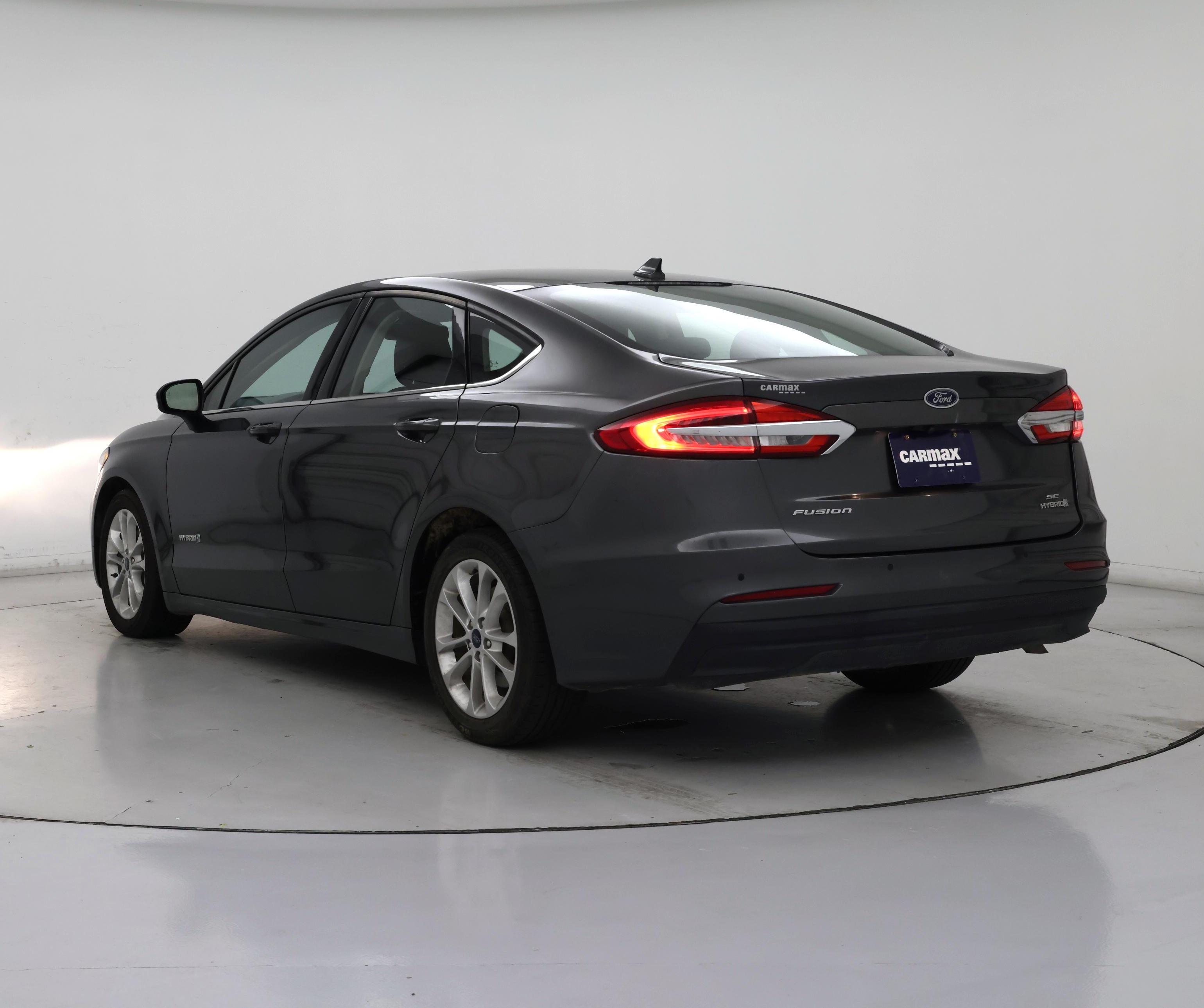 Thumbnail: 2019 Ford Fusion - 2