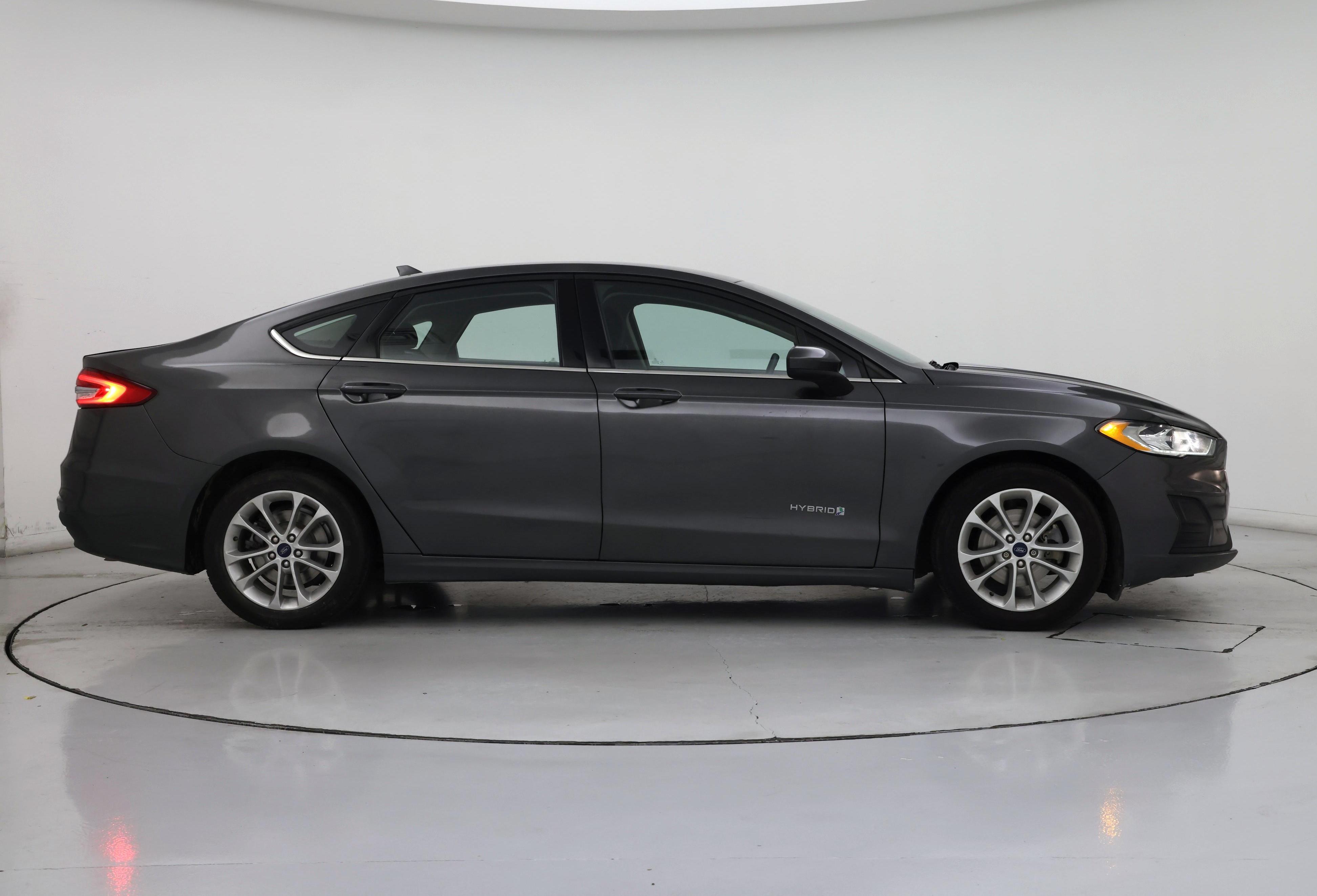 Thumbnail: 2019 Ford Fusion - 7