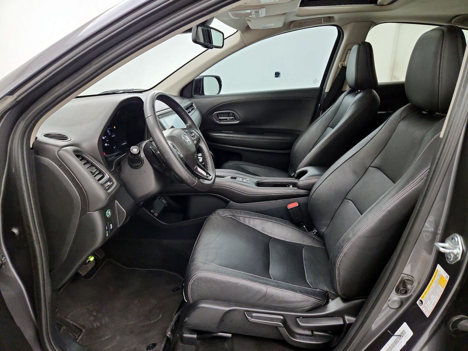 2021 Honda HR-V EX-L - Photo 12