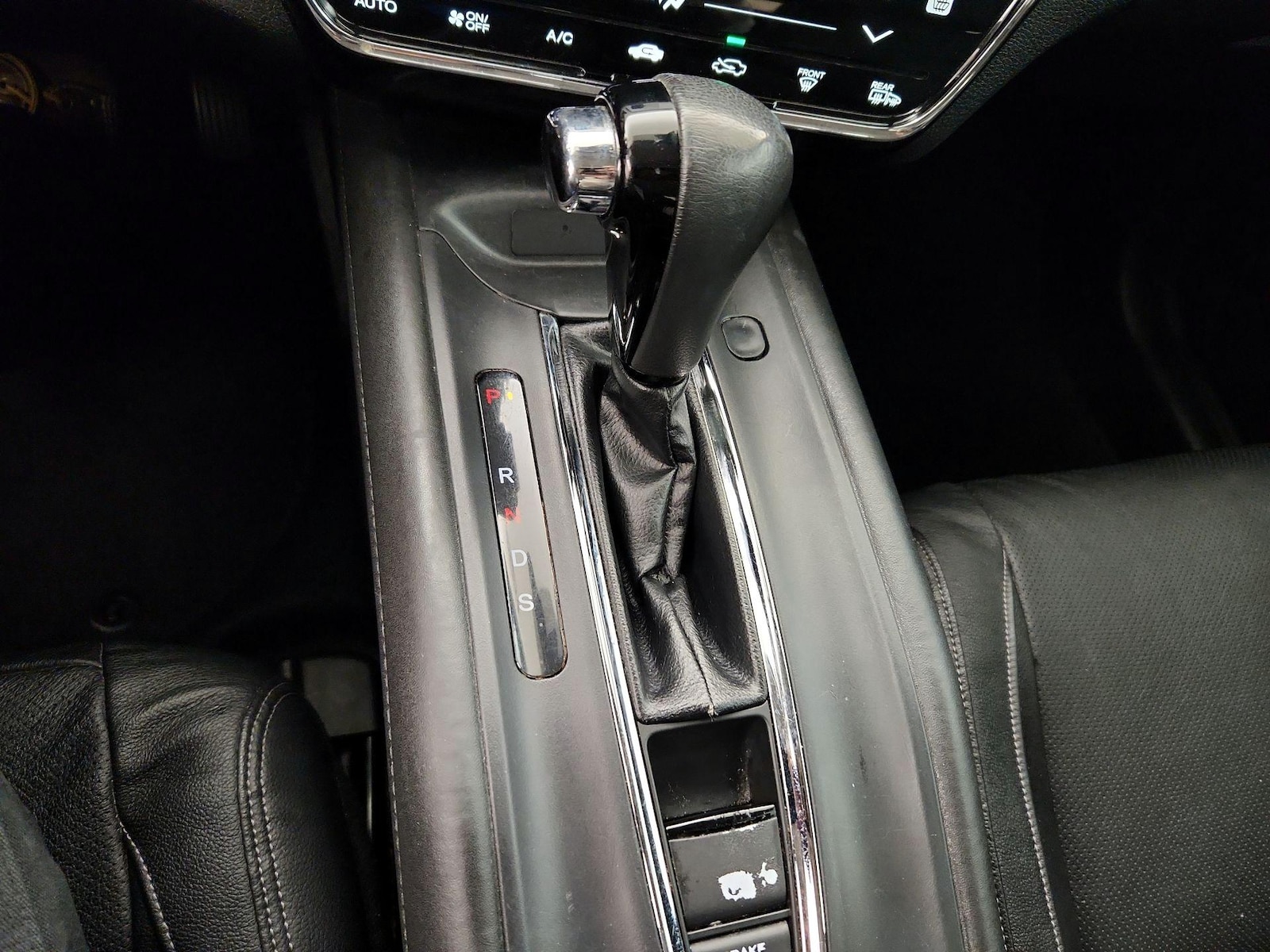 2021 Honda HR-V EX-L - Photo 18