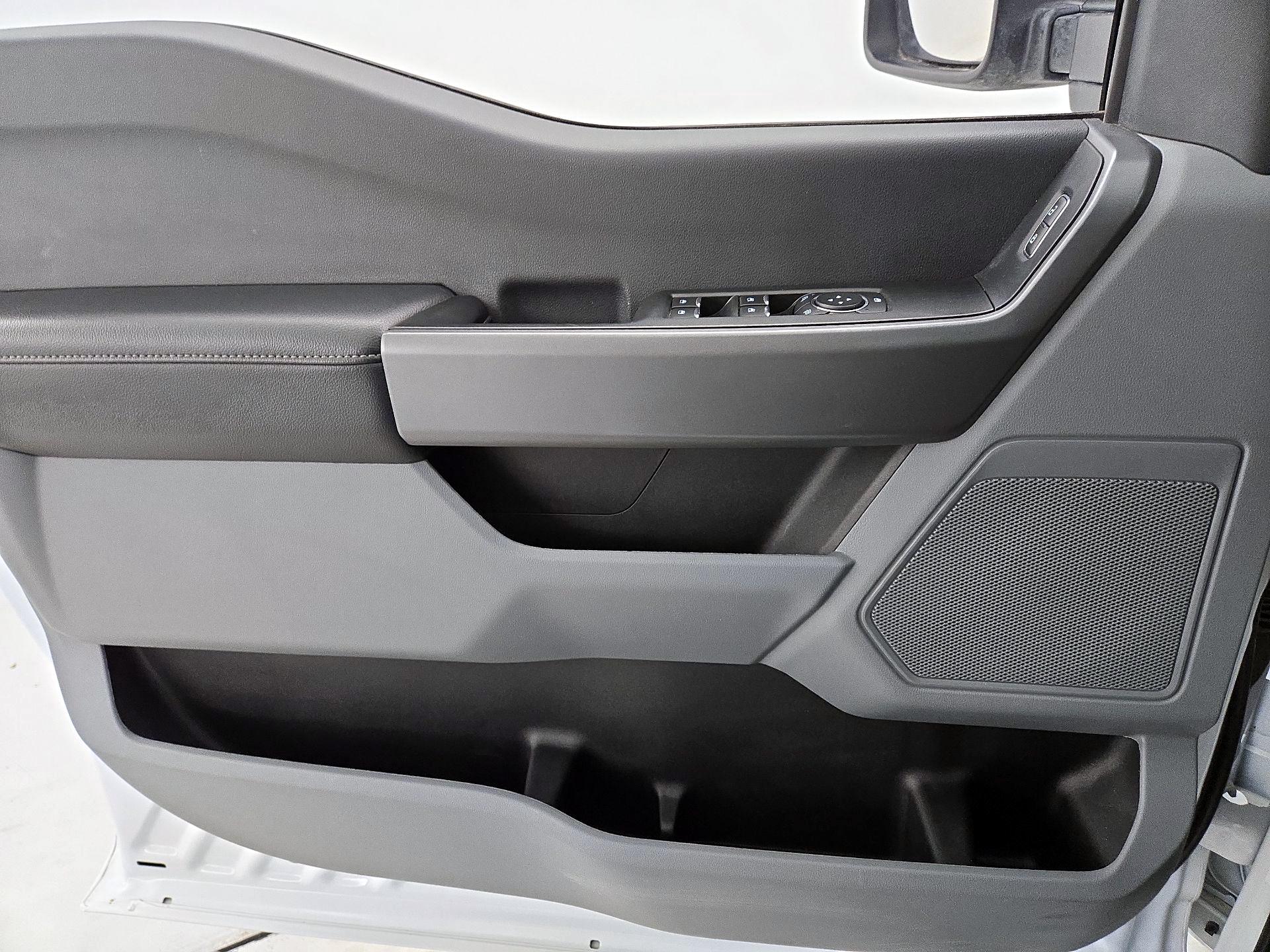 Thumbnail: 2025 Ford F-250 - 12