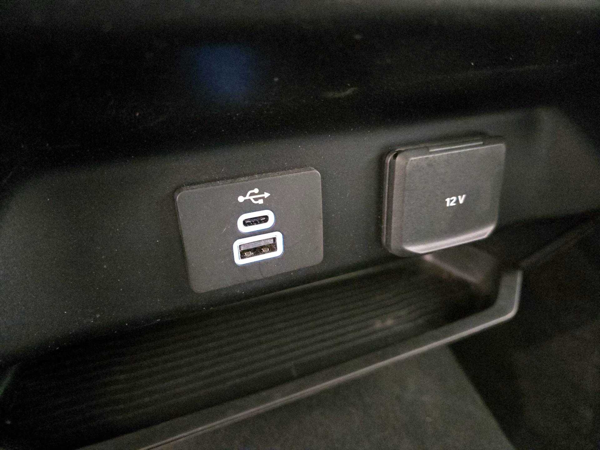 Thumbnail: 2025 Ford F-250 - 18