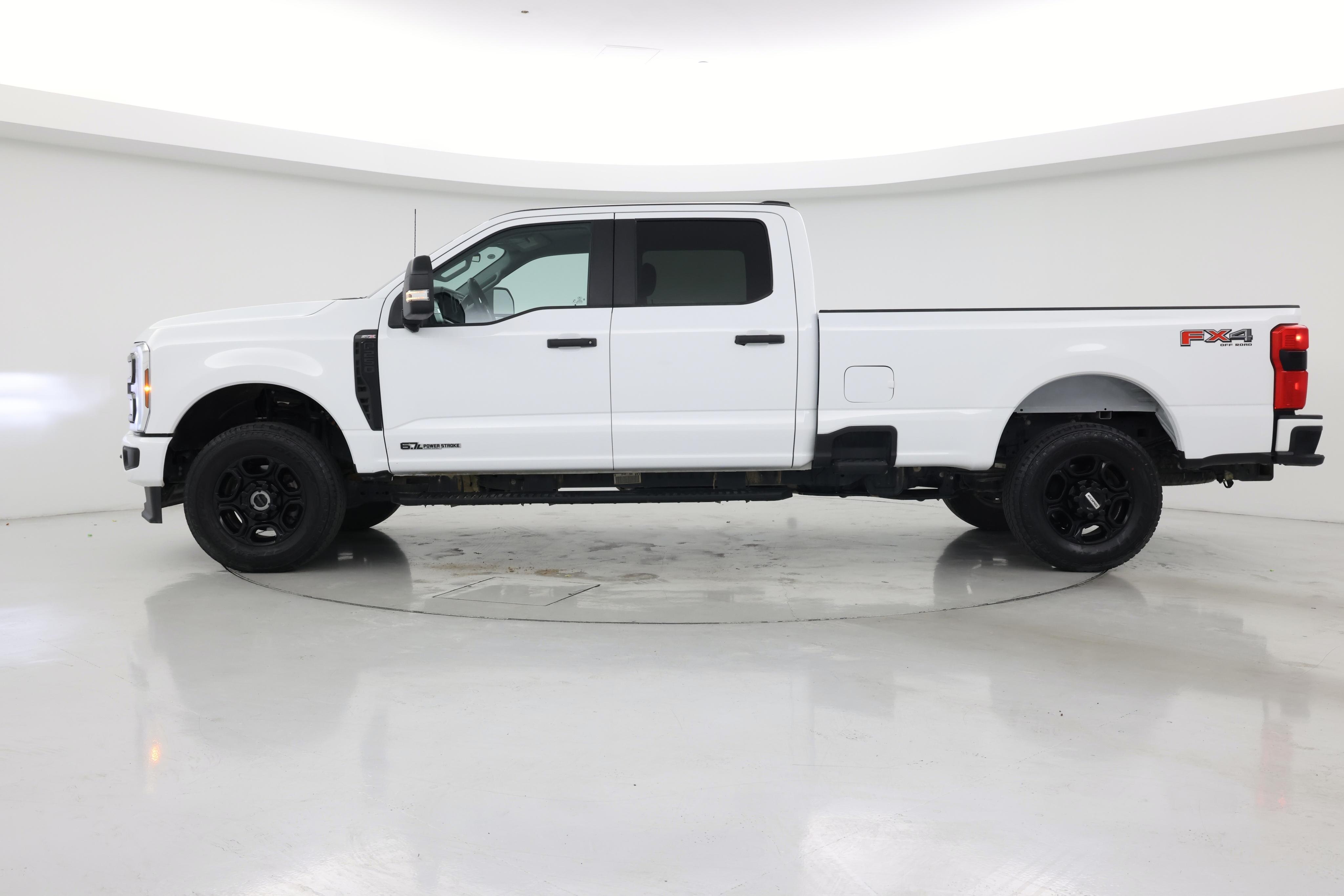 Thumbnail: 2025 Ford F-250 - 3