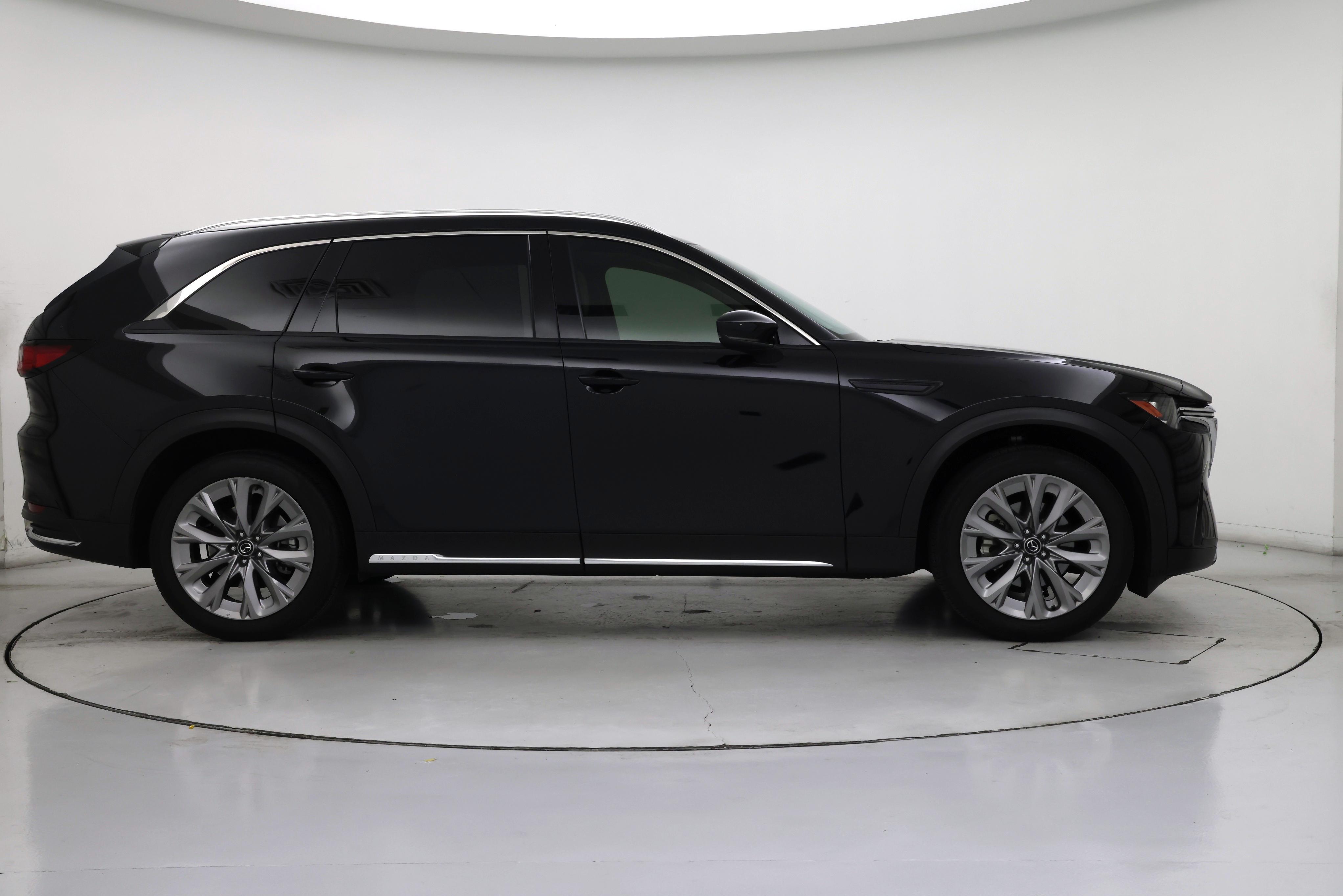 Thumbnail: 2024 Mazda CX-90 - 7
