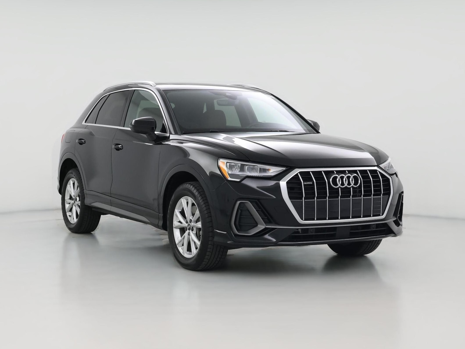 2022 Audi Q3