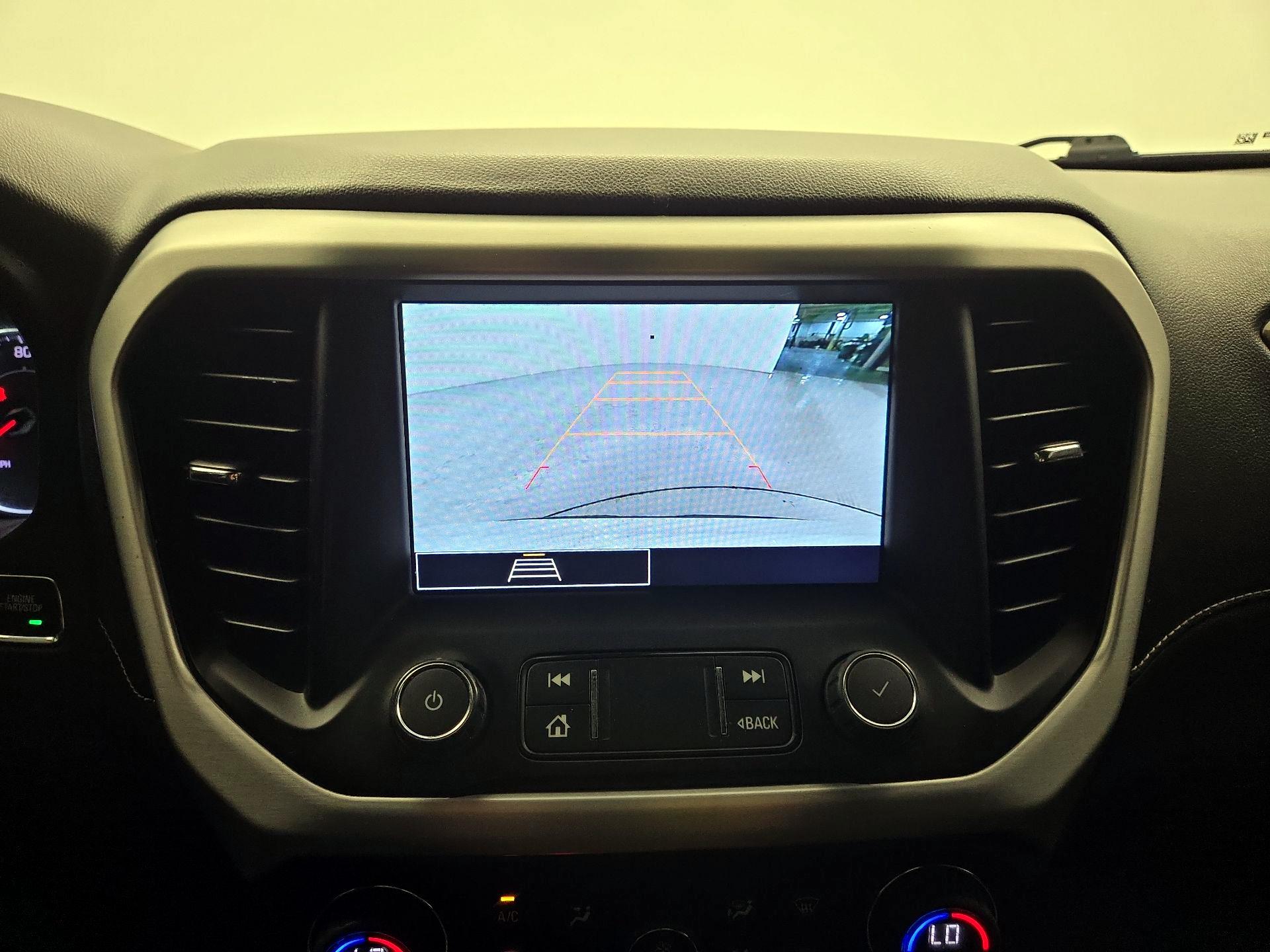 Thumbnail: 2022 GMC Acadia - 14