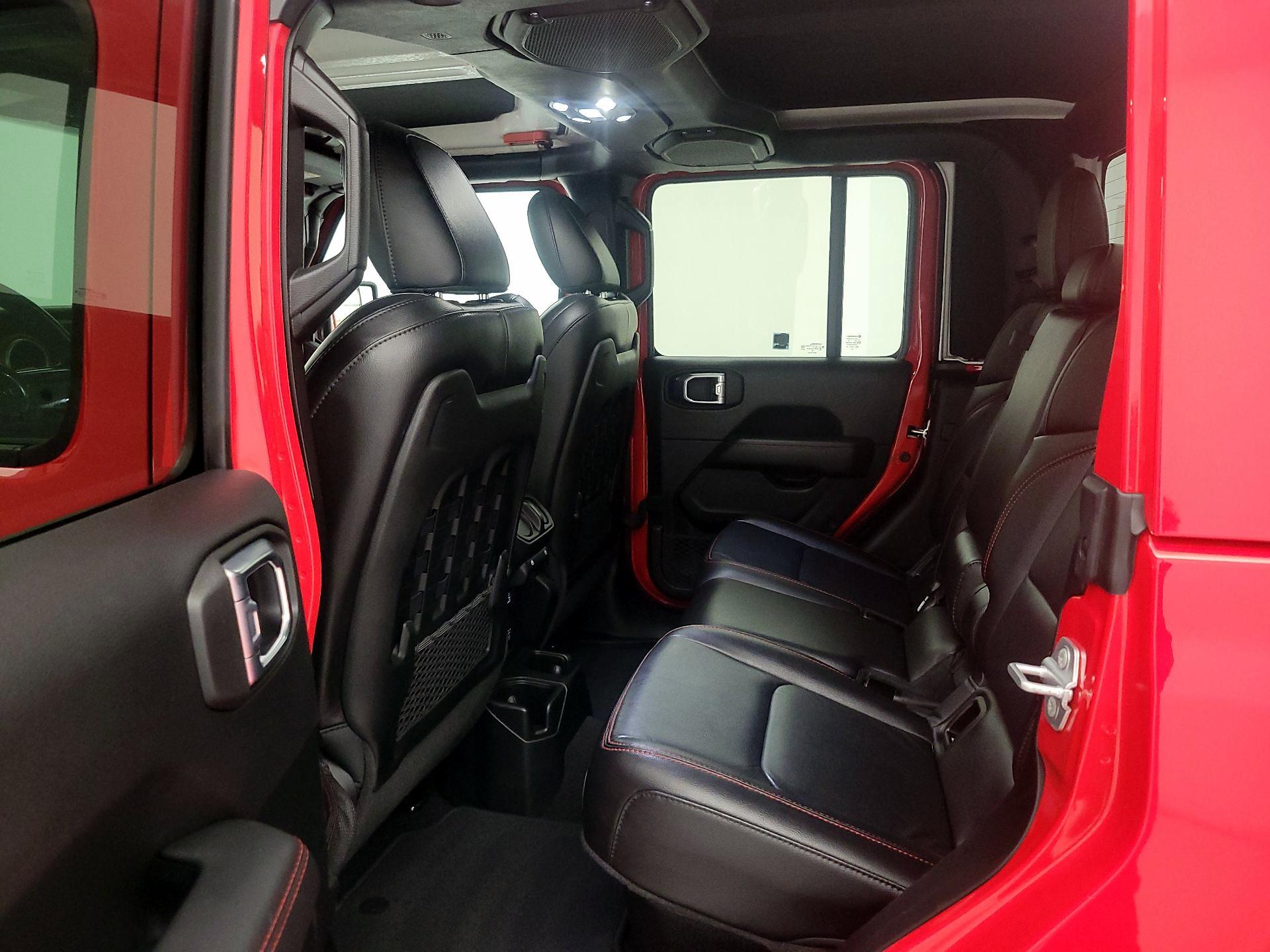 Thumbnail: 2021 Jeep Gladiator - 19