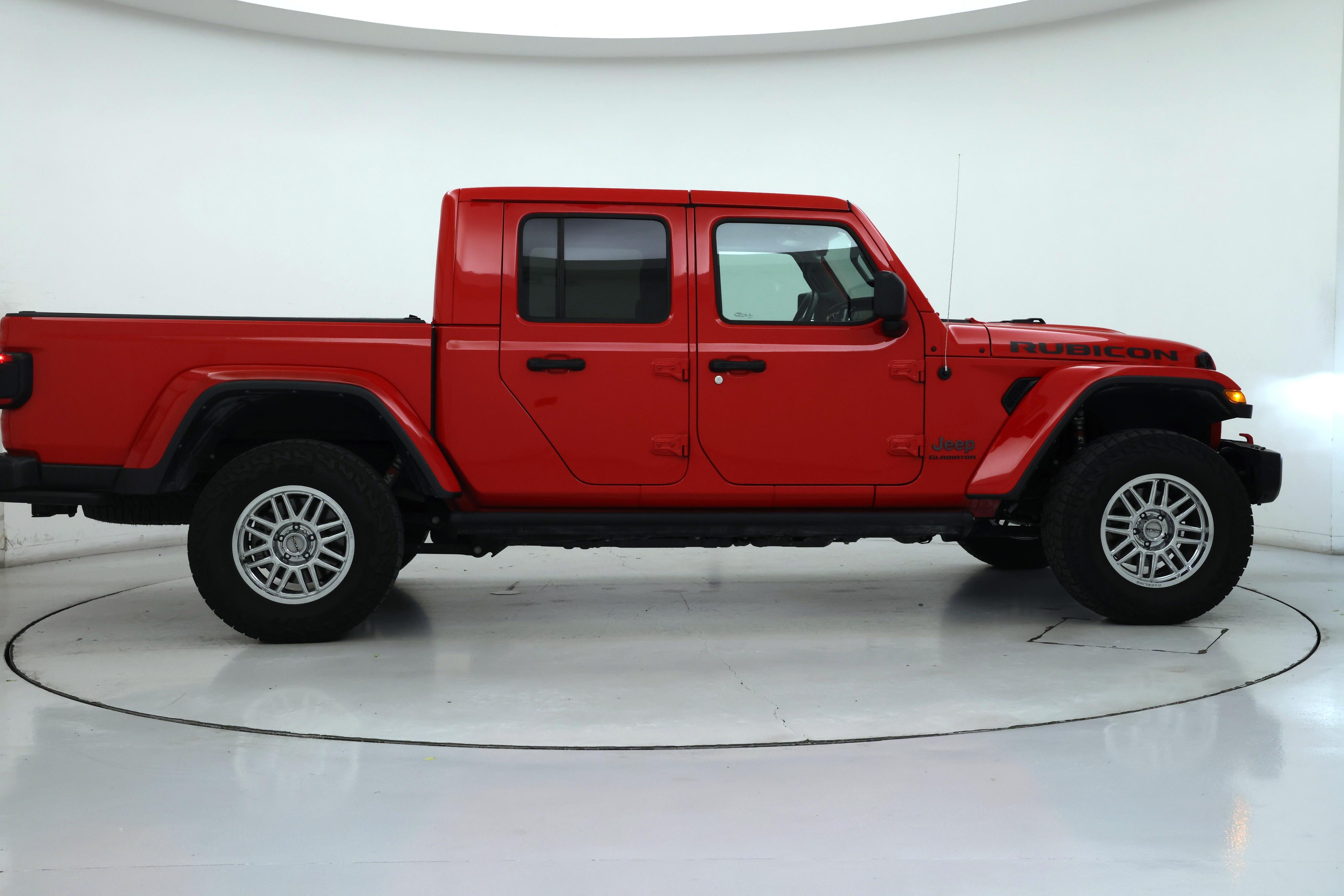 Thumbnail: 2021 Jeep Gladiator - 7