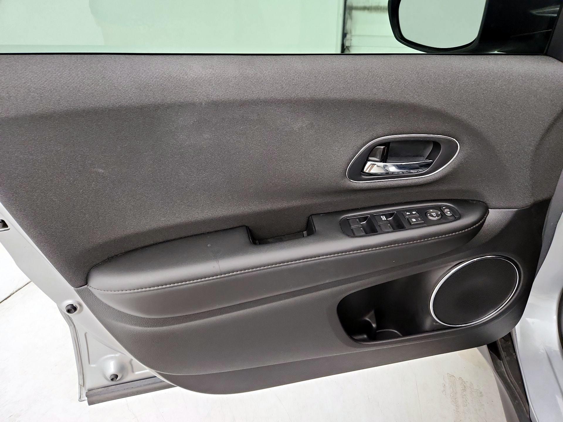 Thumbnail: 2021 Honda HR-V - 12