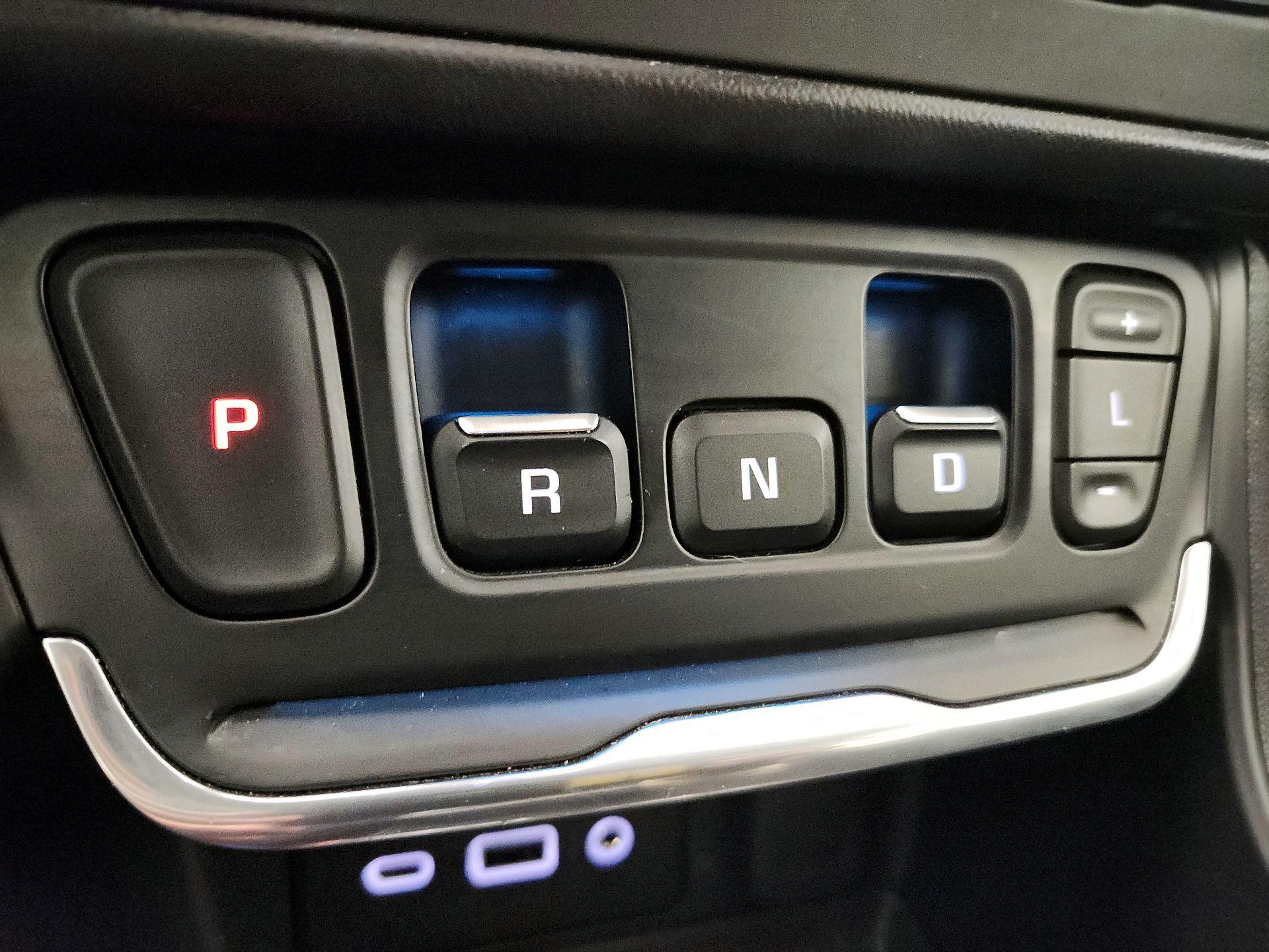 Thumbnail: 2021 GMC Terrain - 17