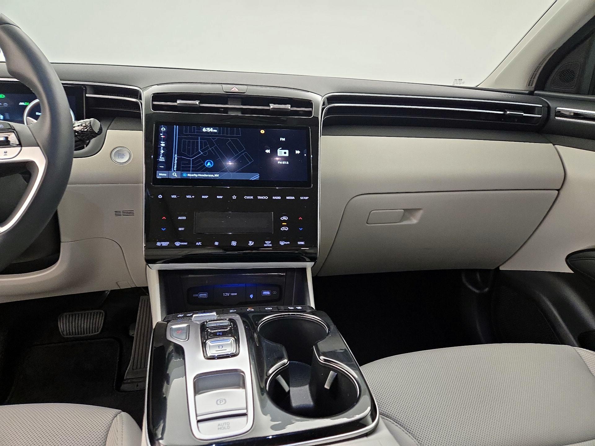 Thumbnail: 2023 Hyundai Tucson - 9