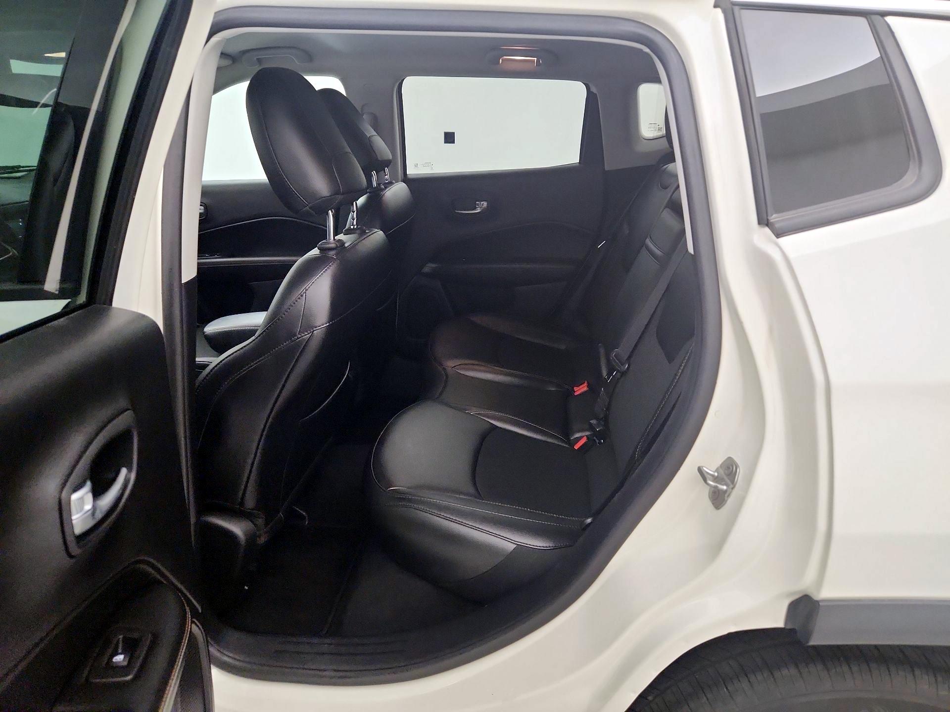Thumbnail: 2019 Jeep Compass - 19