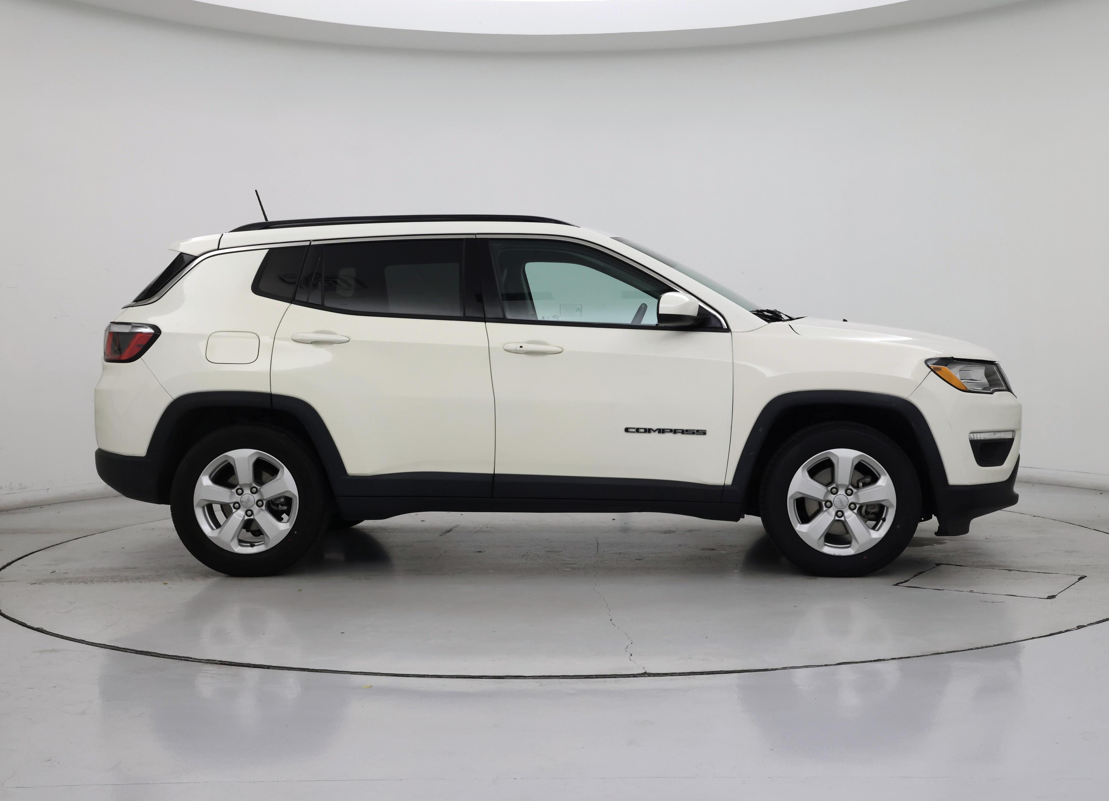 Thumbnail: 2019 Jeep Compass - 7