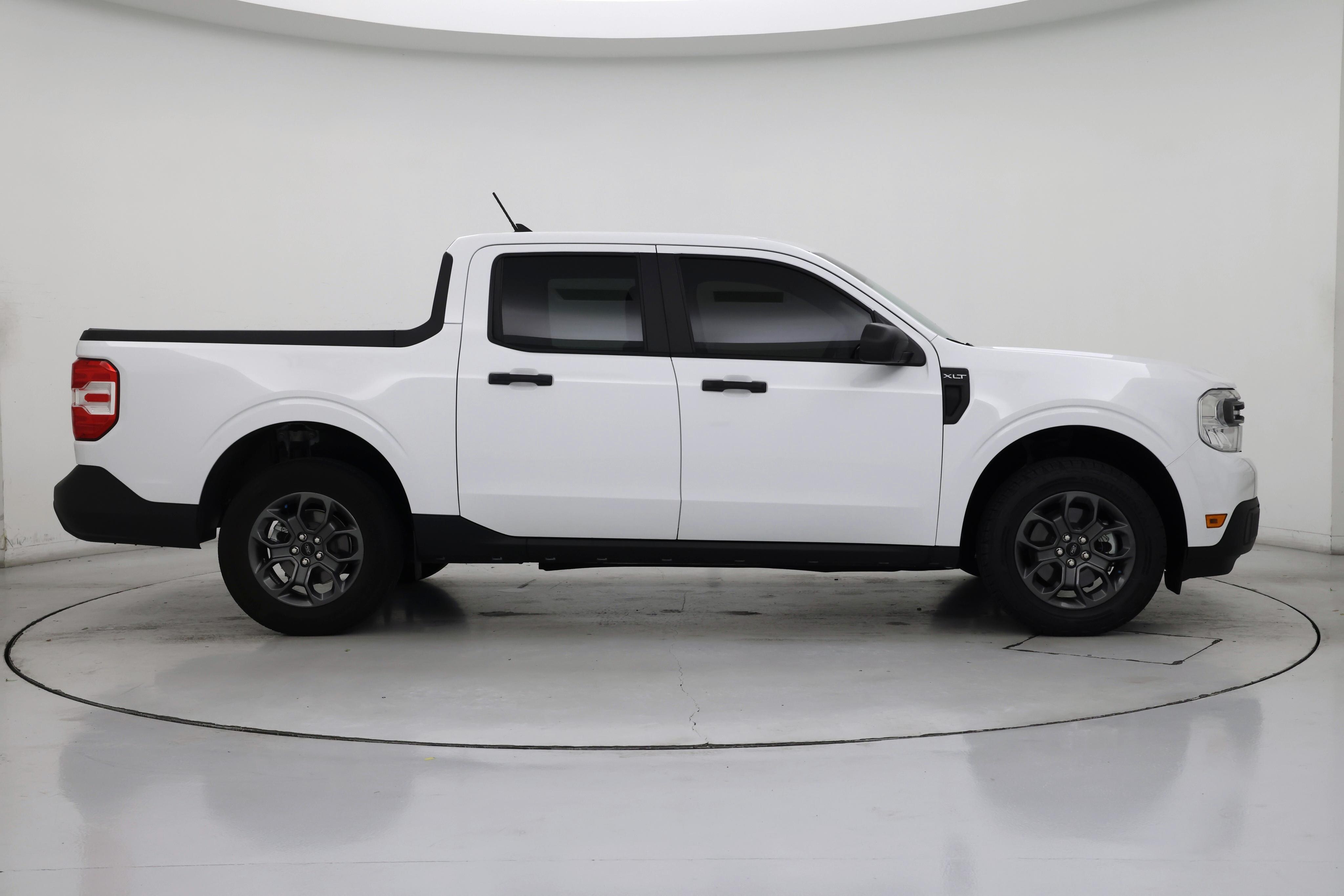 Thumbnail: 2024 Ford Maverick - 7