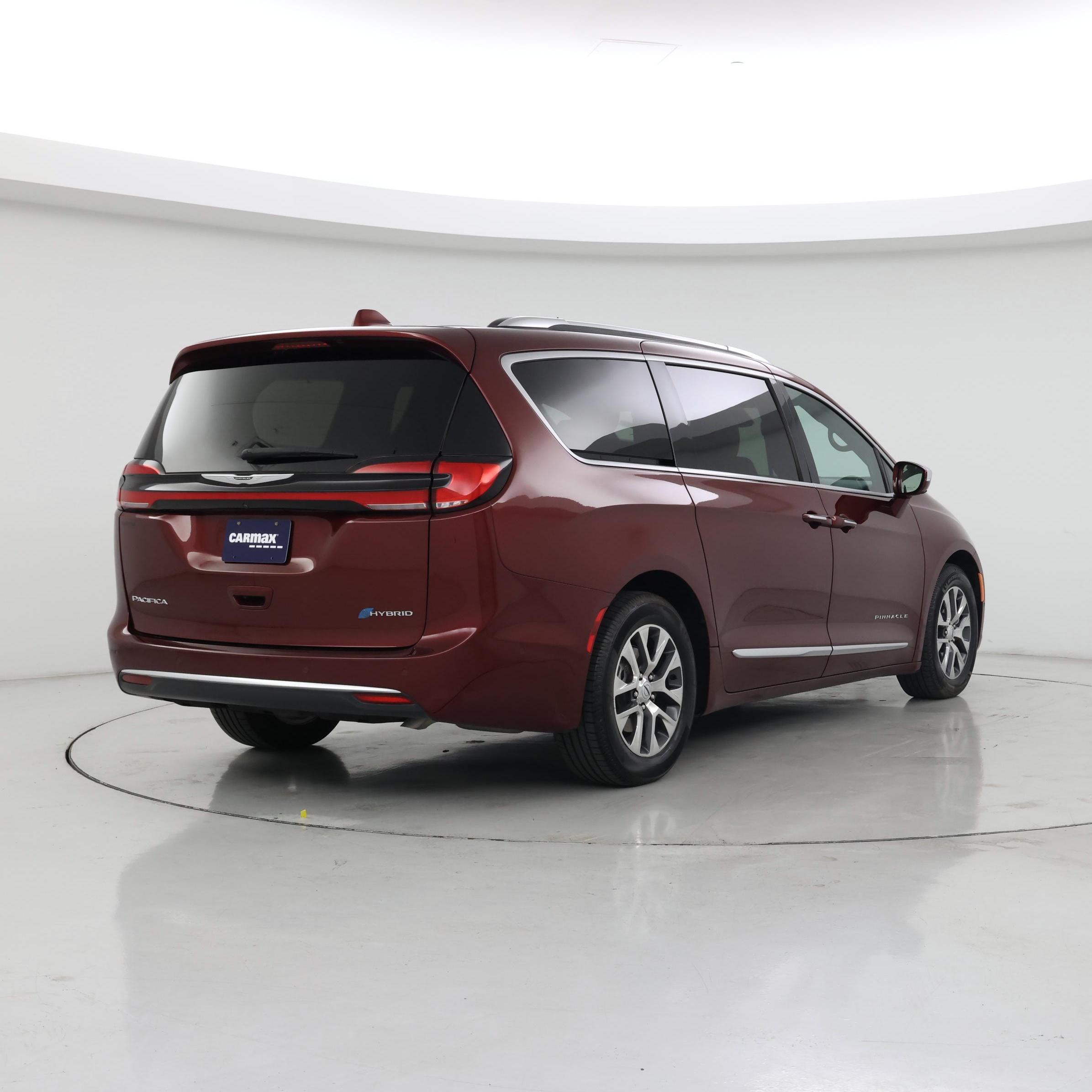 Thumbnail: 2022 Chrysler Pacifica - 8