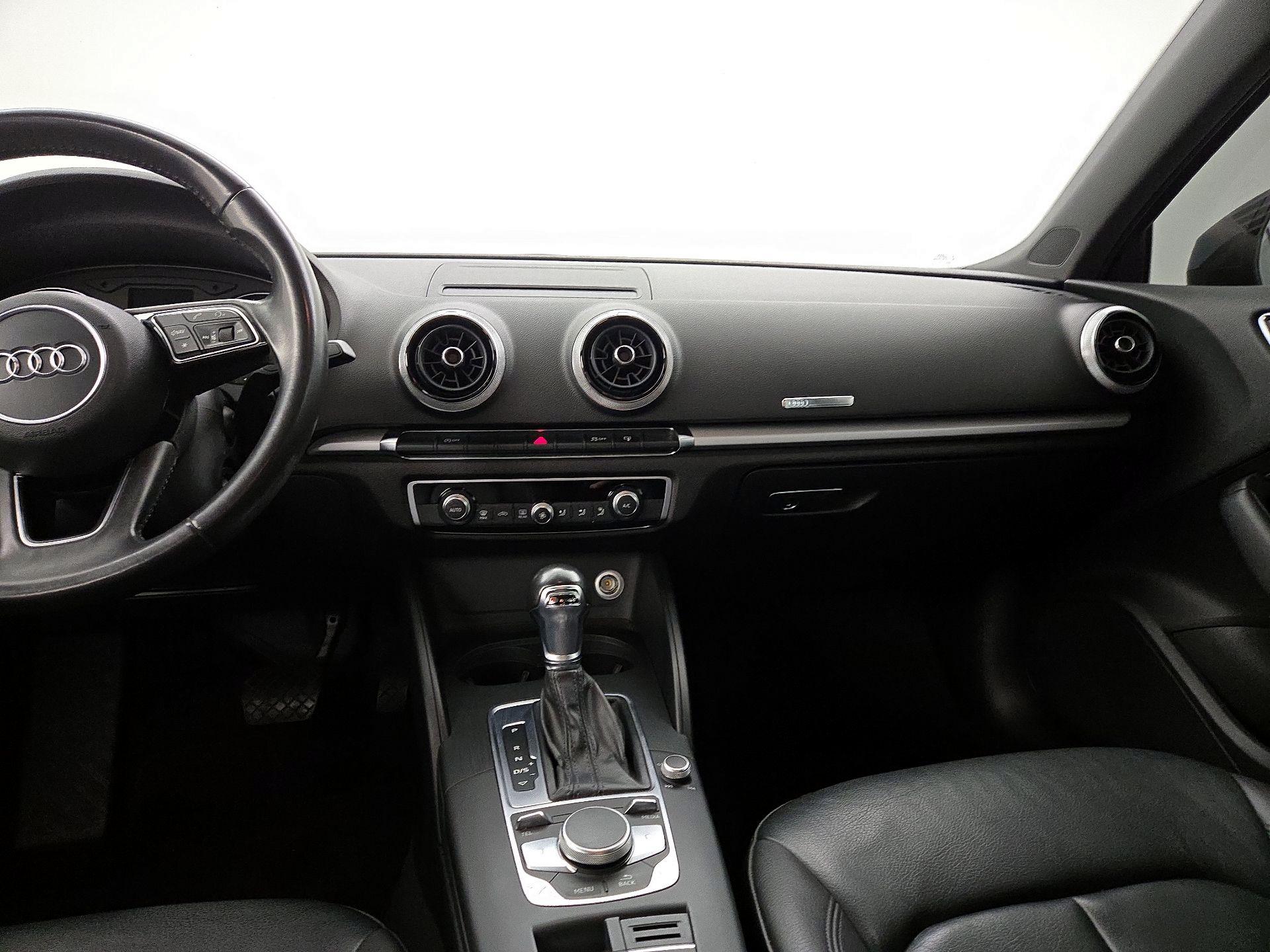 Thumbnail: 2017 Audi A3 - 9