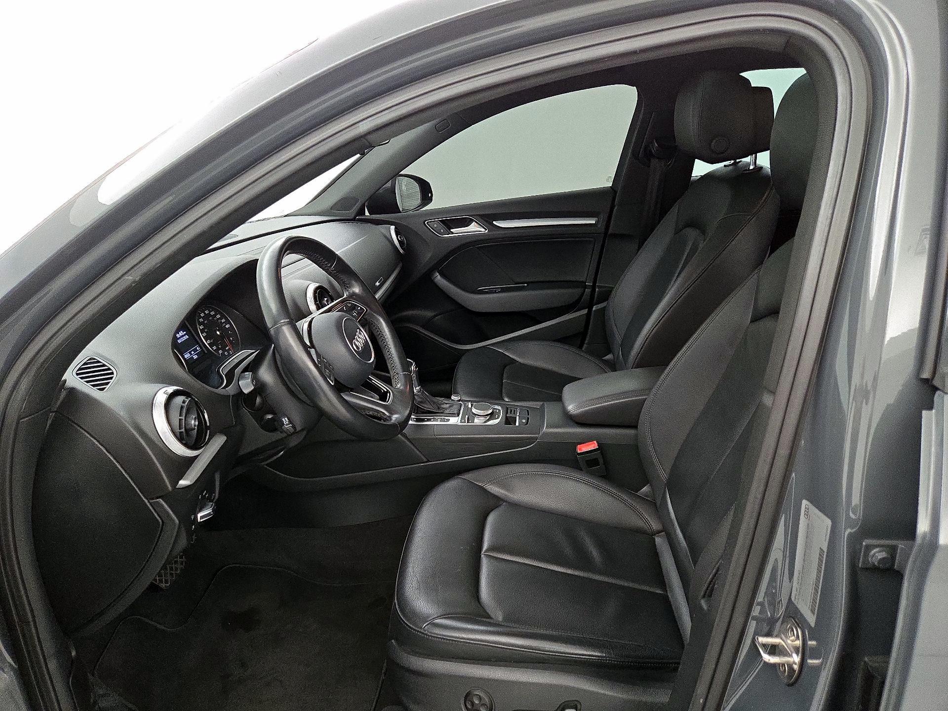 Thumbnail: 2017 Audi A3 - 11