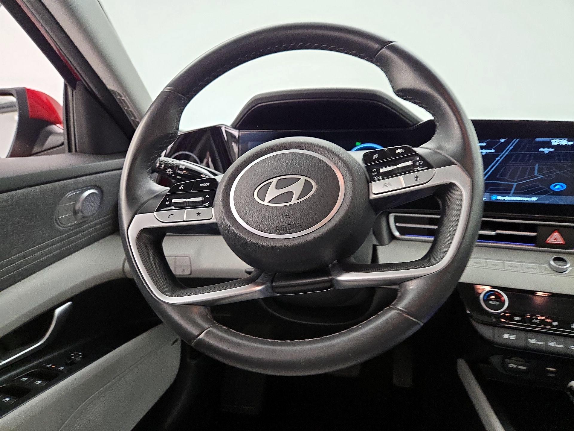 Thumbnail: 2025 Hyundai Elantra - 10