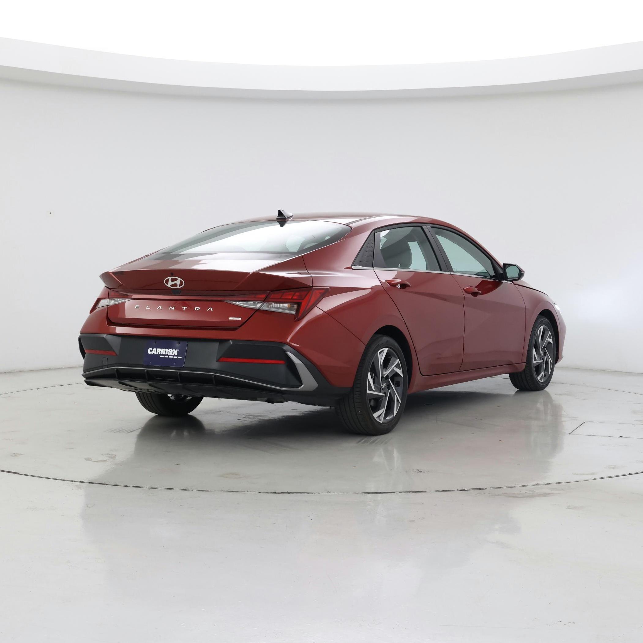 Thumbnail: 2025 Hyundai Elantra - 8