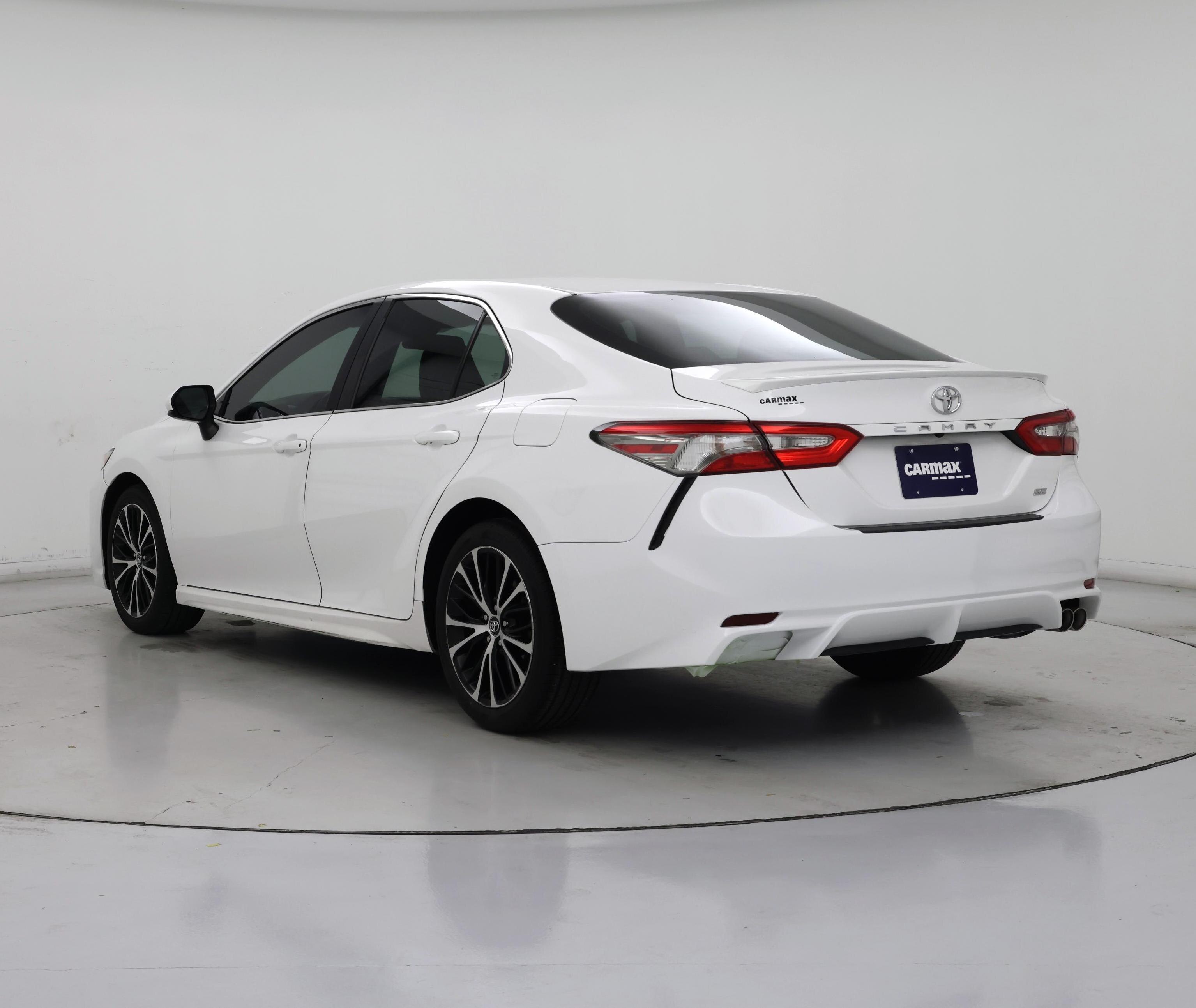 Thumbnail: 2018 Toyota Camry - 2