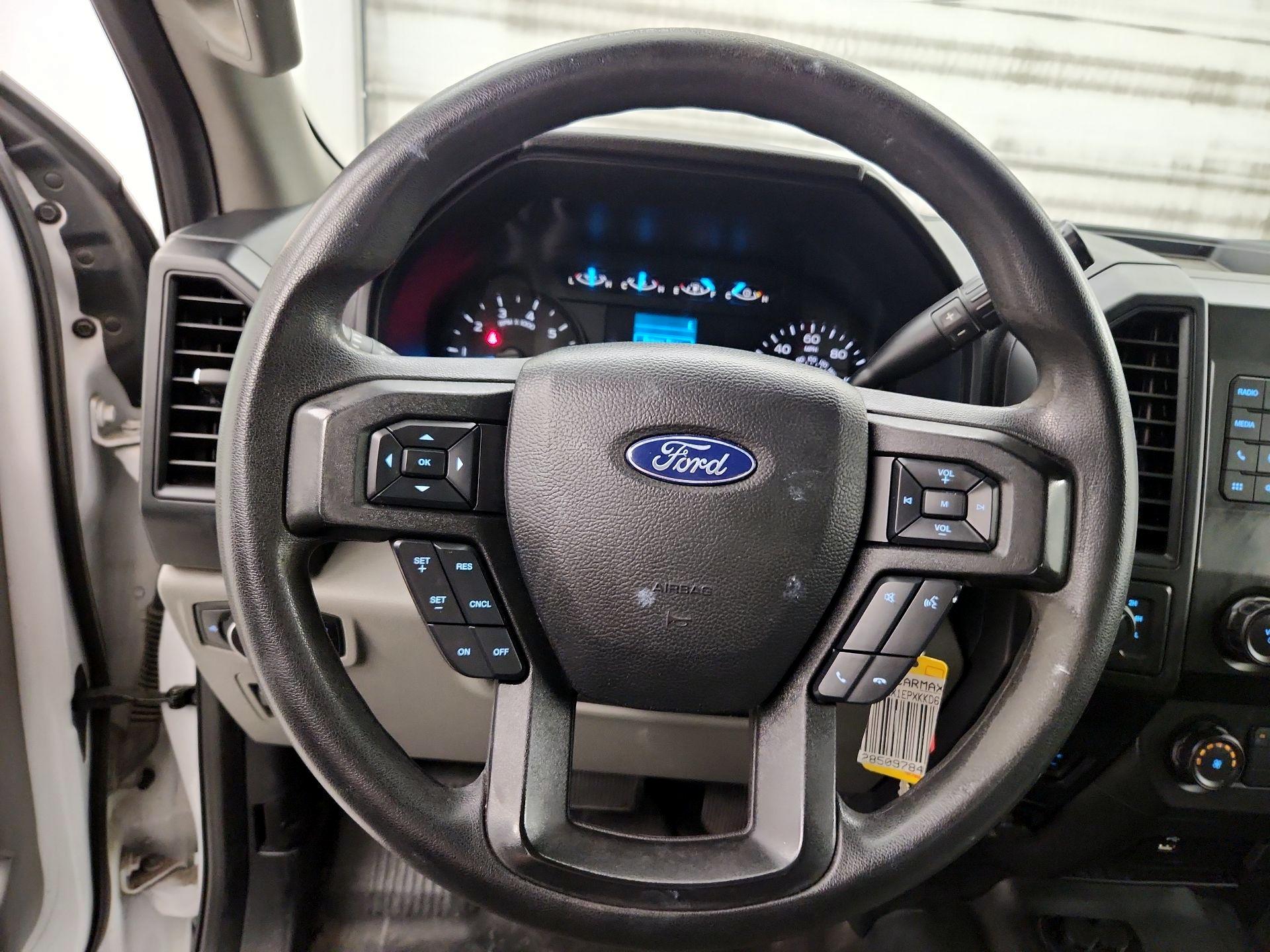Thumbnail: 2019 Ford F-150 - 10