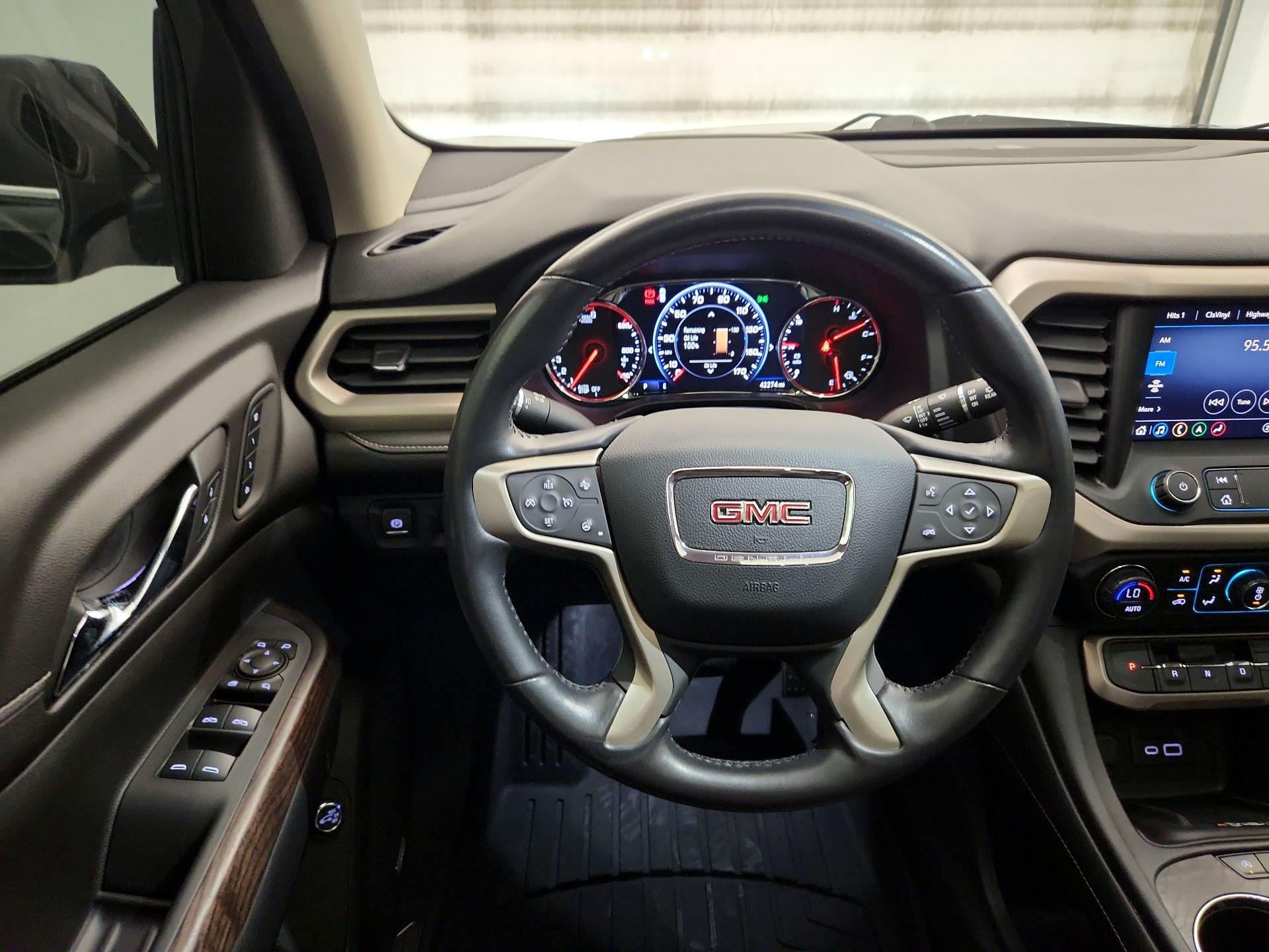 Thumbnail: 2021 GMC Acadia - 10
