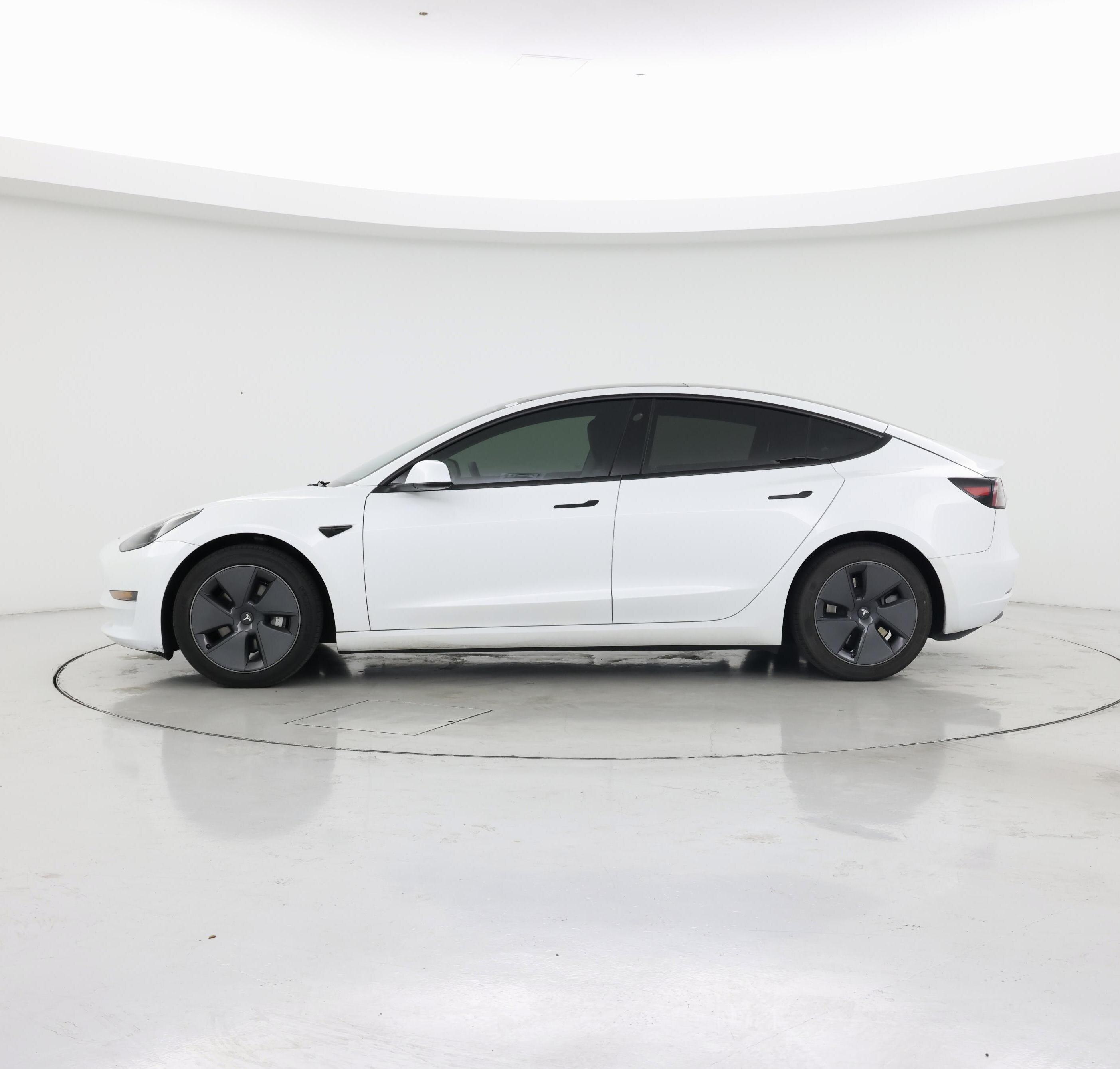 Thumbnail: 2023 Tesla Model 3 - 3