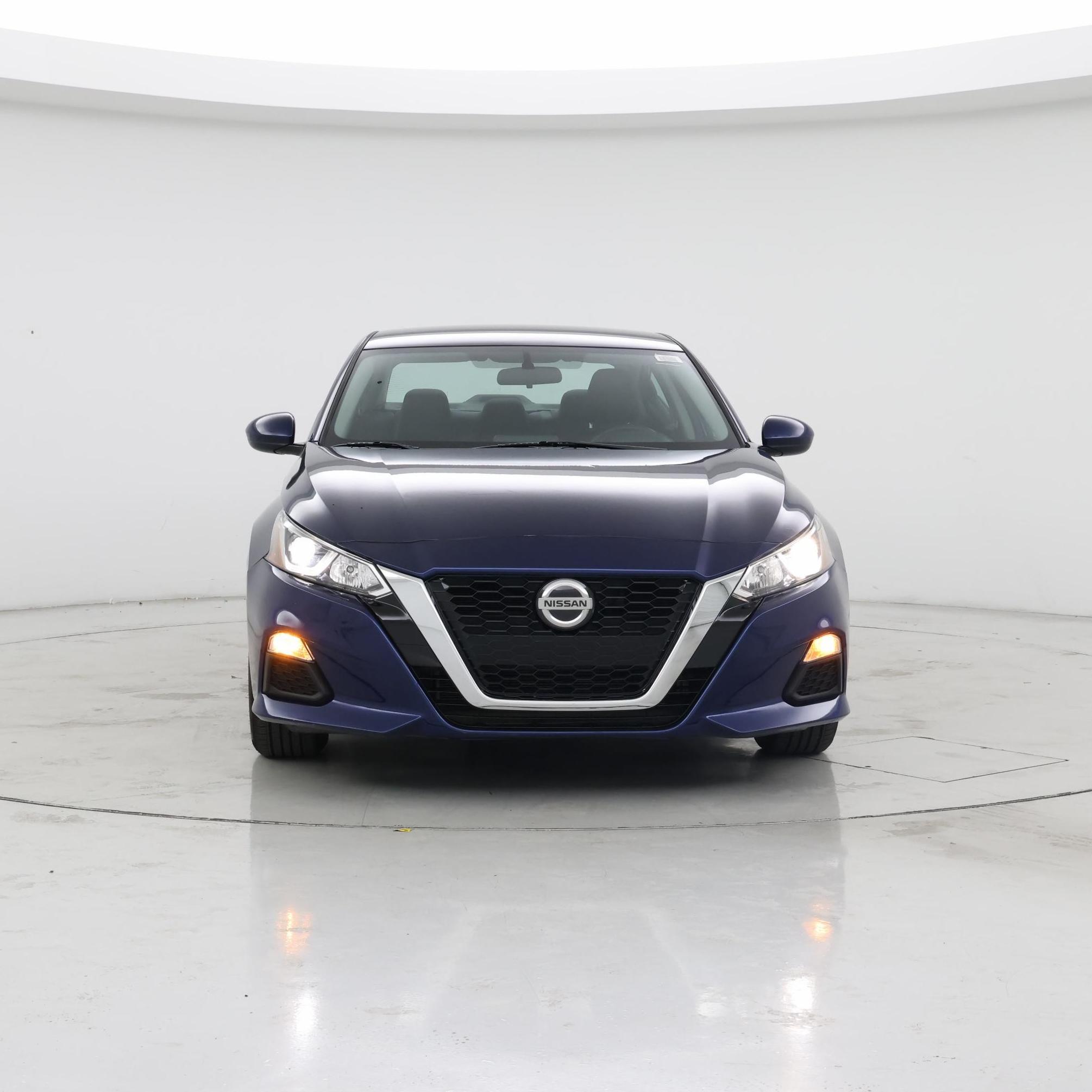 Thumbnail: 2020 Nissan Altima - 5