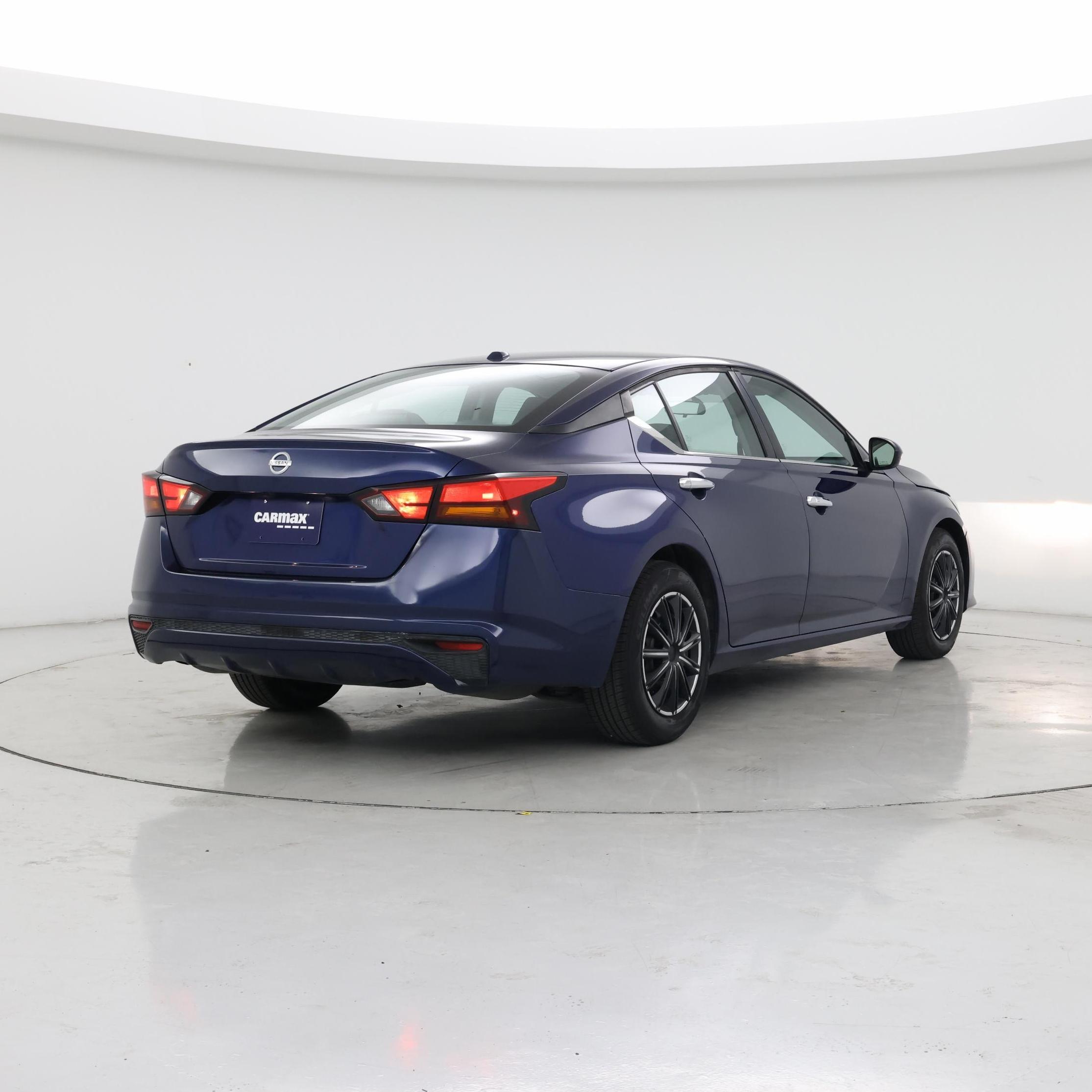 Thumbnail: 2020 Nissan Altima - 8
