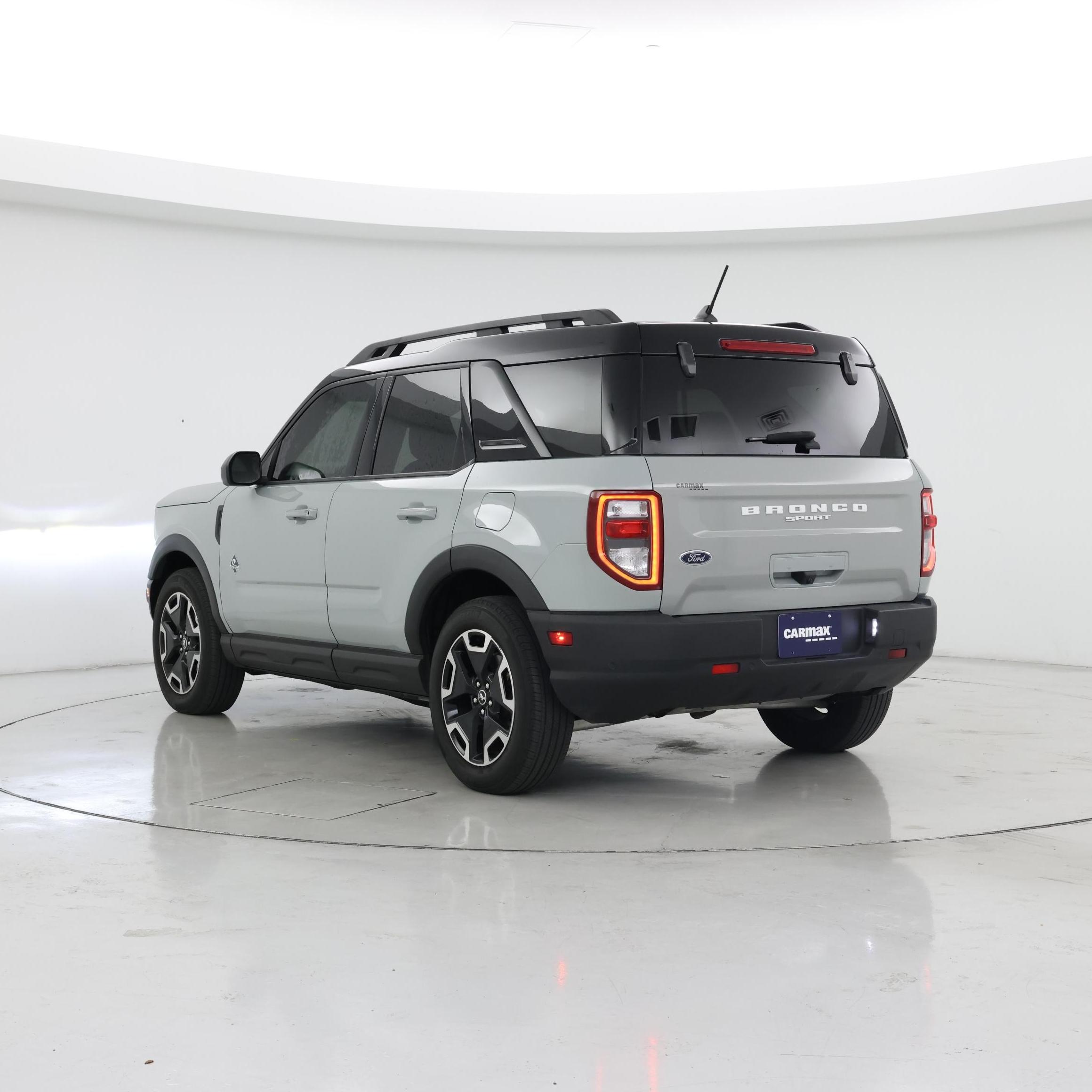 Thumbnail: 2022 Ford Bronco Sport - 2