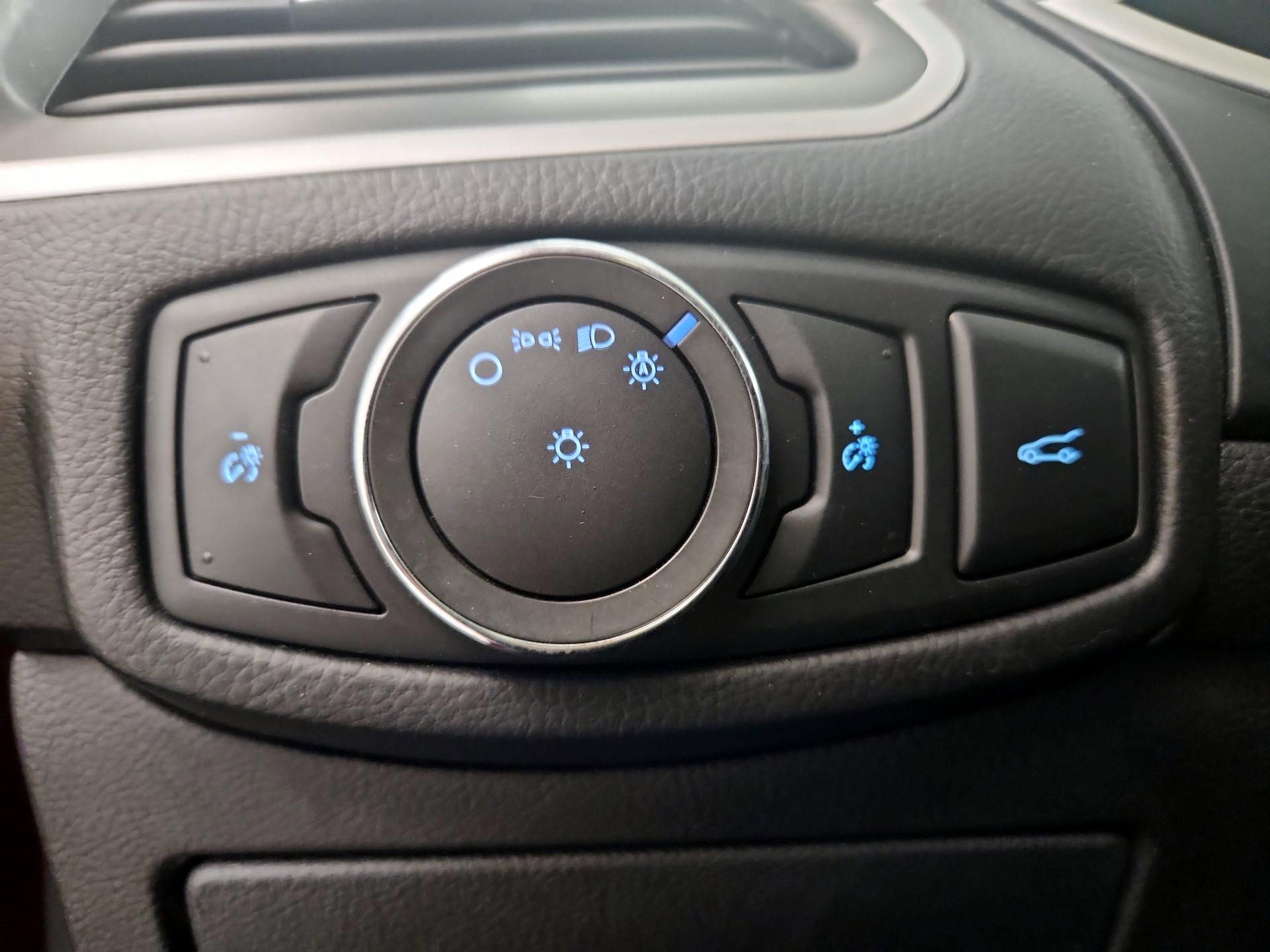 Thumbnail: 2017 Ford Edge - 13