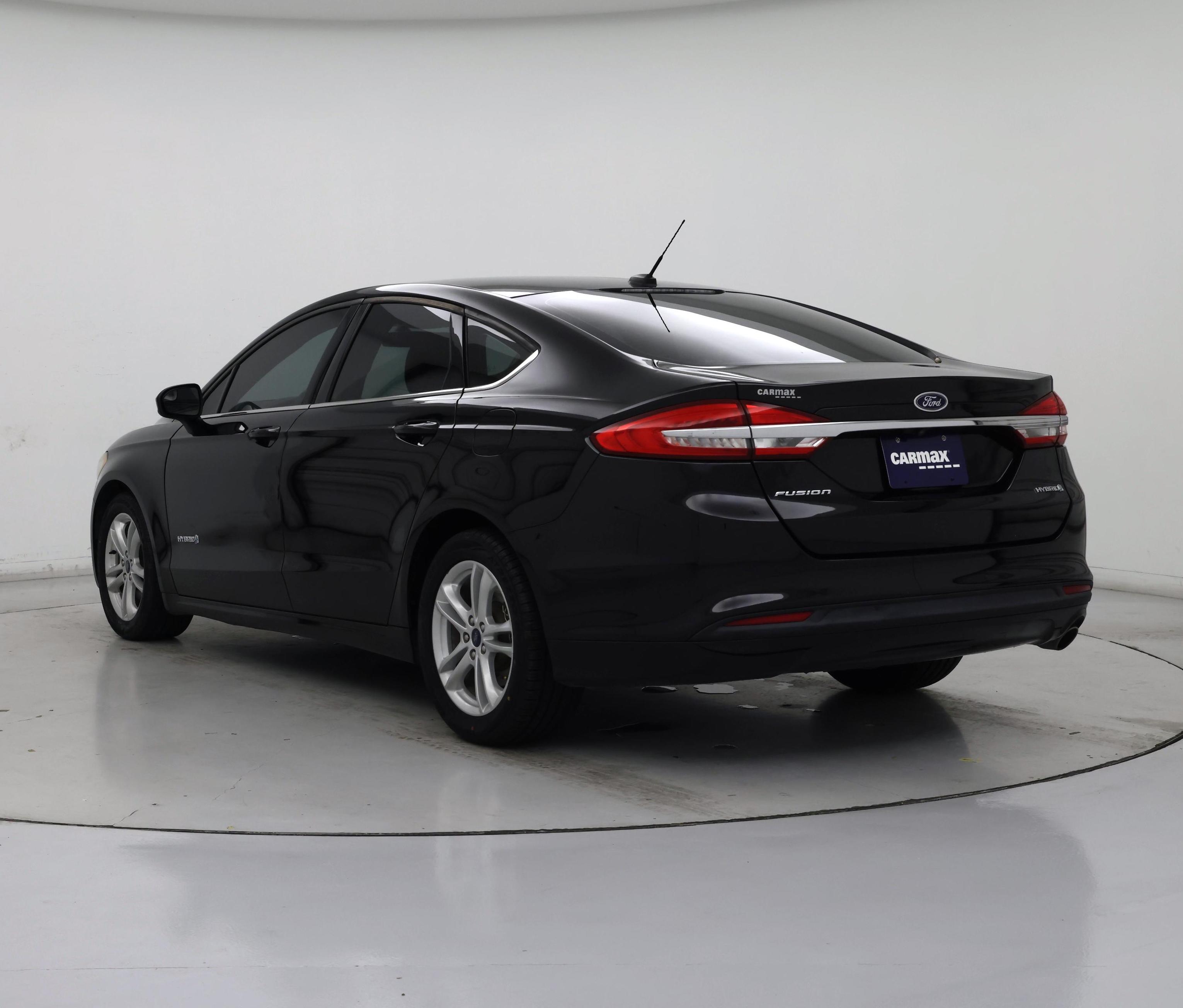 Thumbnail: 2018 Ford Fusion - 2