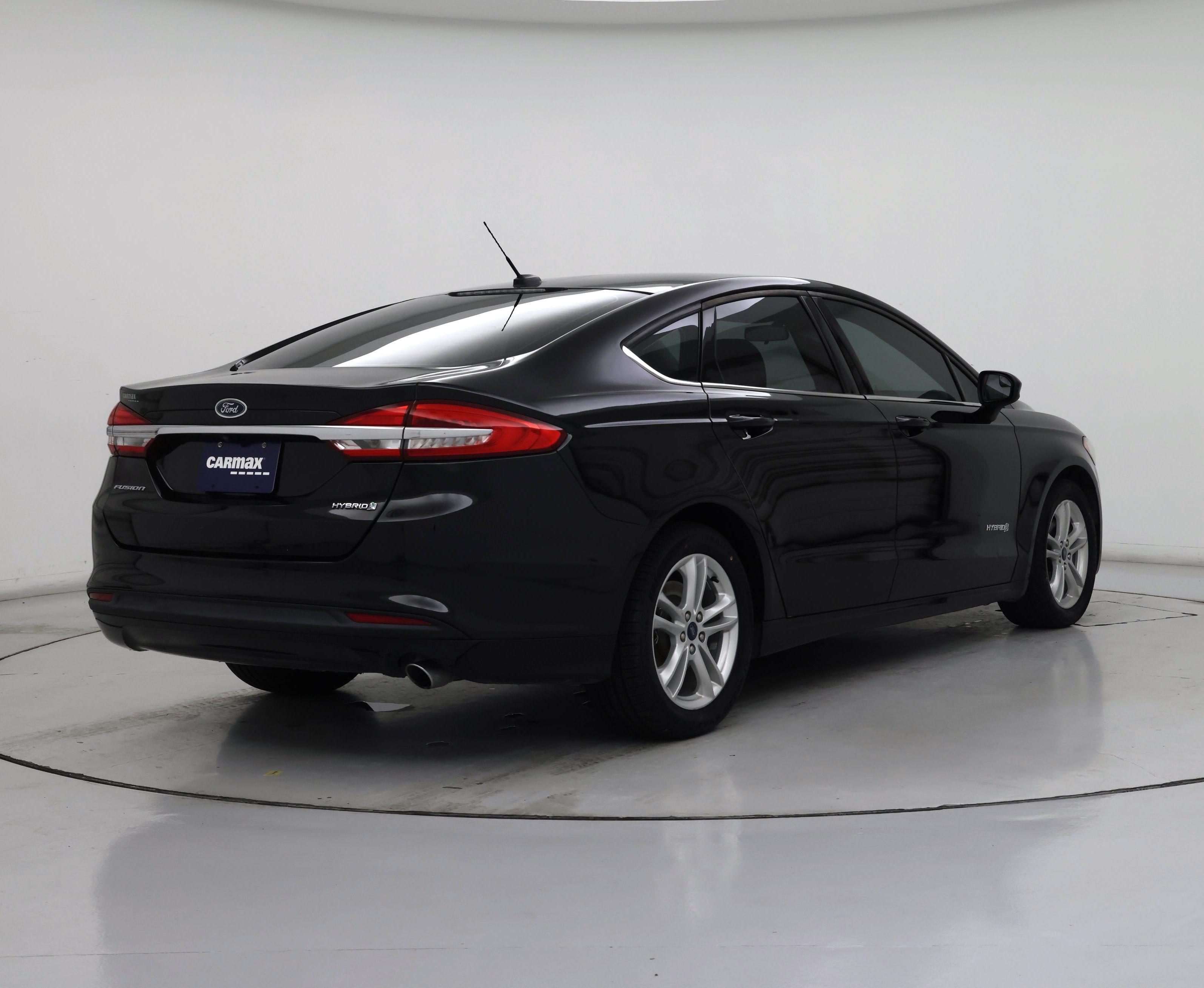 Thumbnail: 2018 Ford Fusion - 8