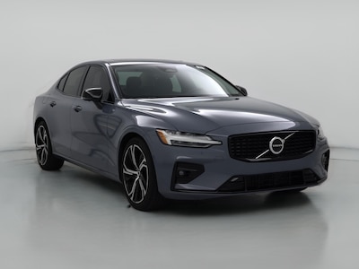 2024 Volvo S60 B5 Plus Dark Theme